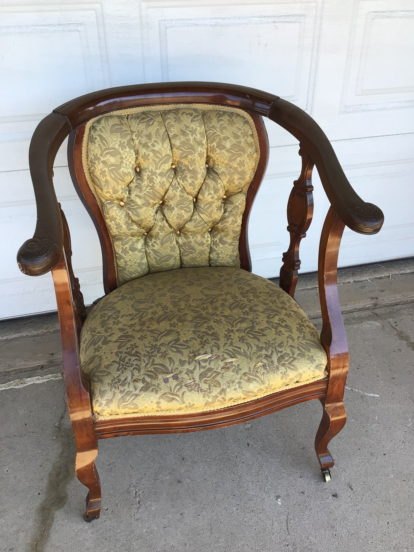 Antique Tub Style Chair