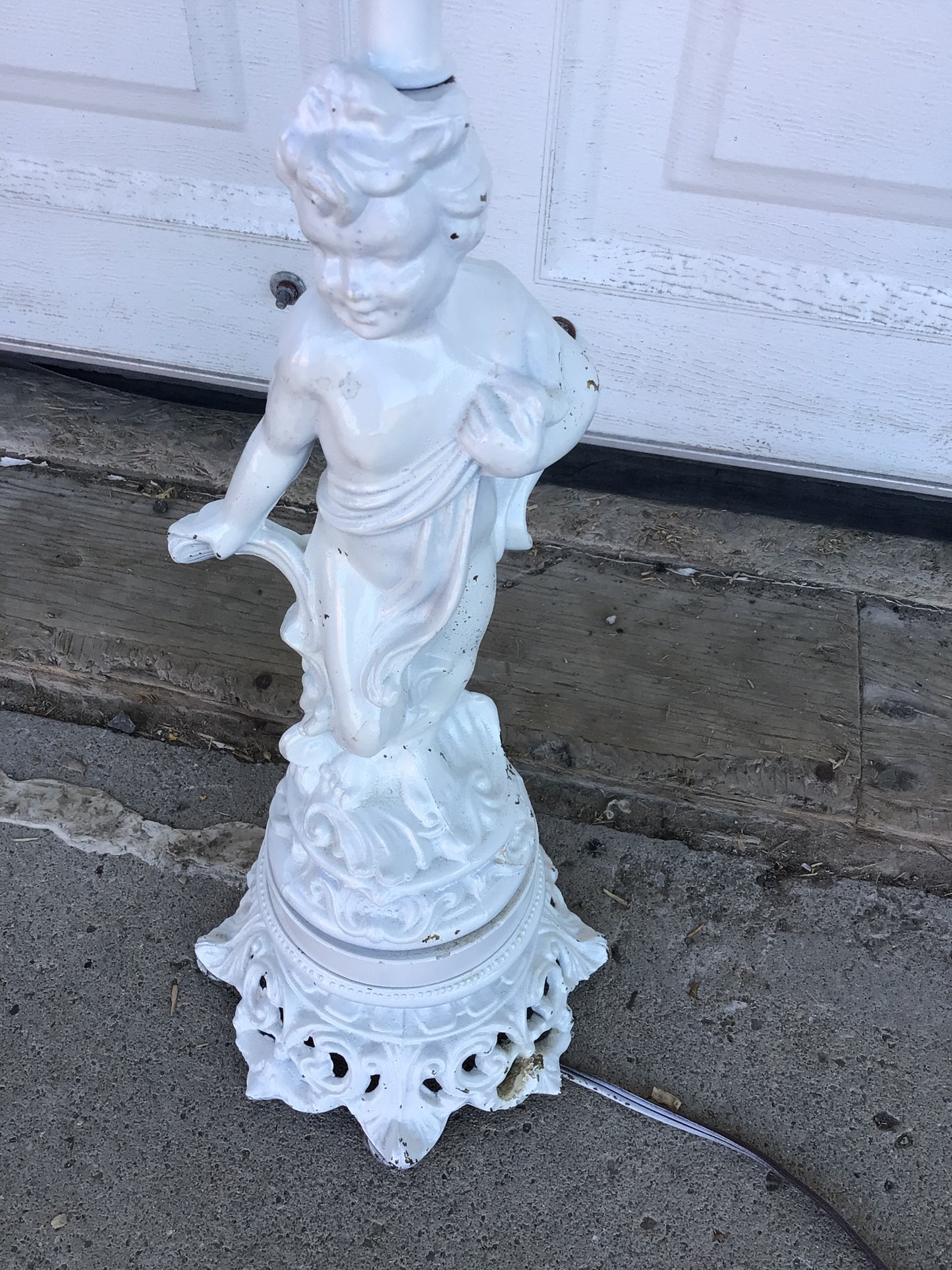 Vintage White Figural Cherub Lamp