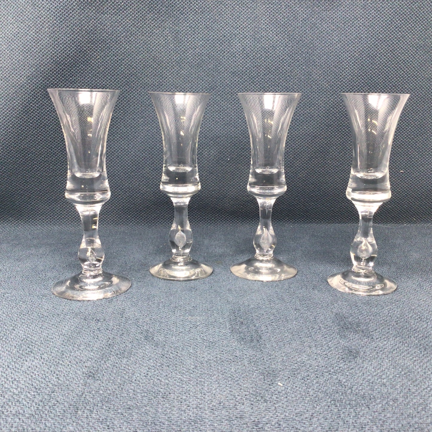 Baluster Style Tear Drop Bubble Liqueur Glasses