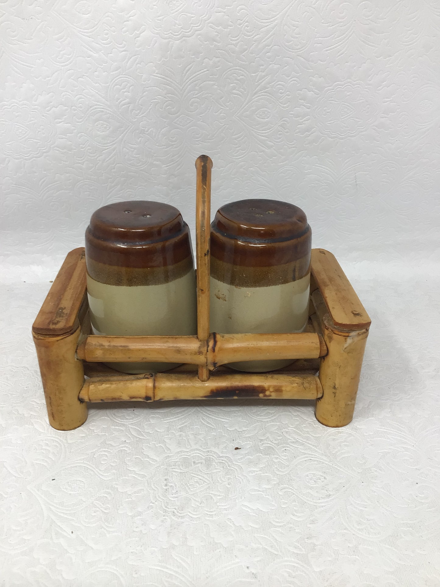 Glazed Stoneware Salt and Pepper Shakers in Bamboo Caddy