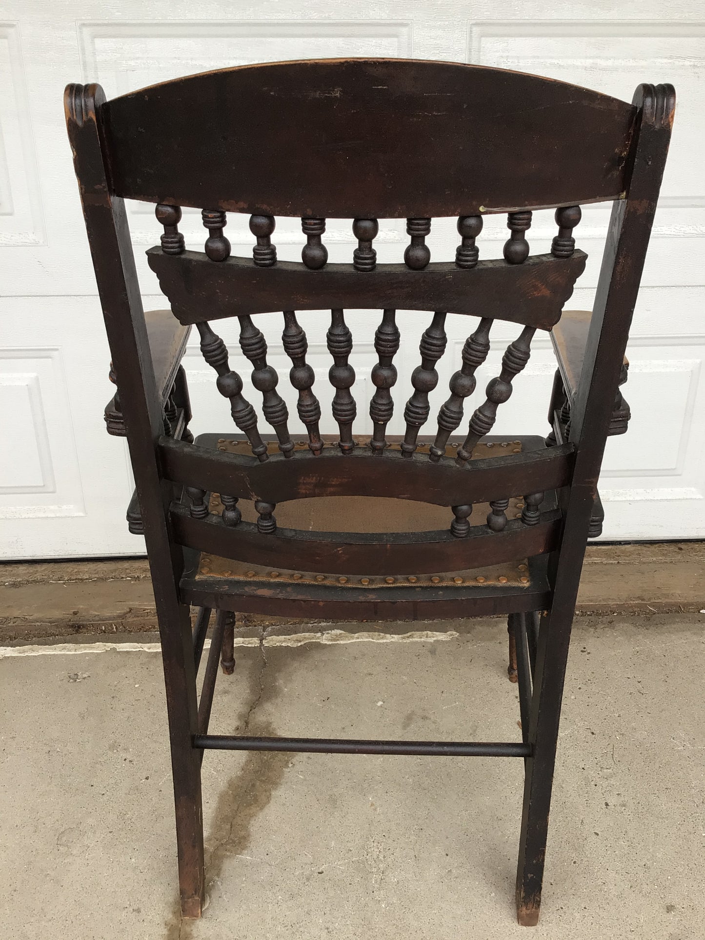 Antique Victorian-Style Spindle Back Armchair