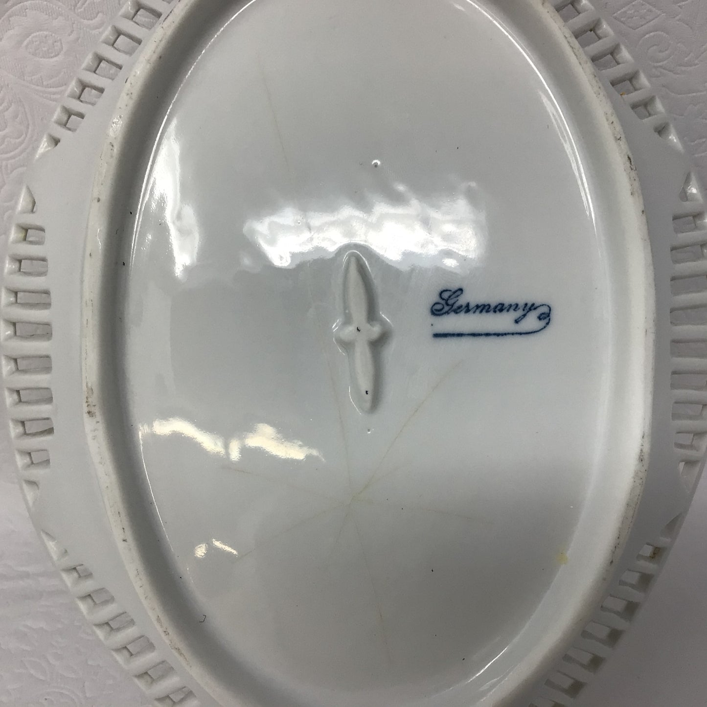 Germany Pierced Porcelain Decorative Dish