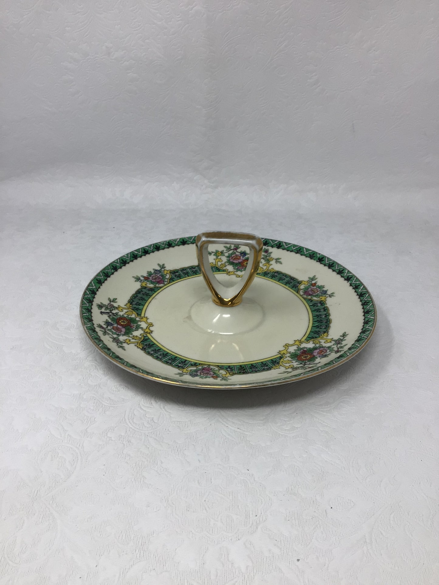 Noritake M Centre Handle Serving/Tidbit Tray