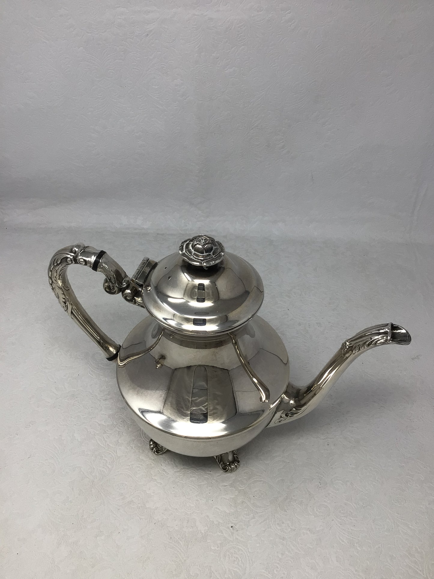 Wm.A Rogers Teapot, Creamer and Sugar