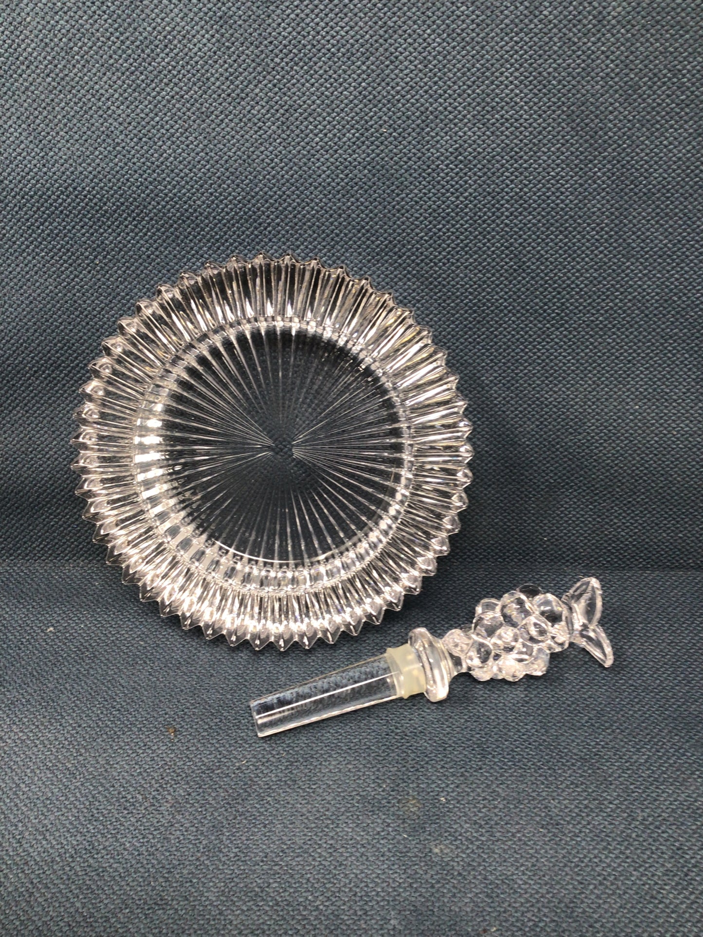 Mikasa Diamond Fire Wine Set