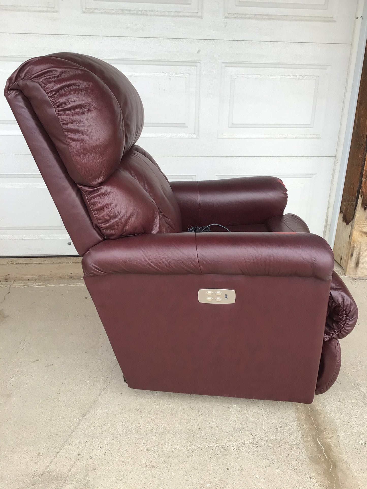 Lazboy Electronic Recliner