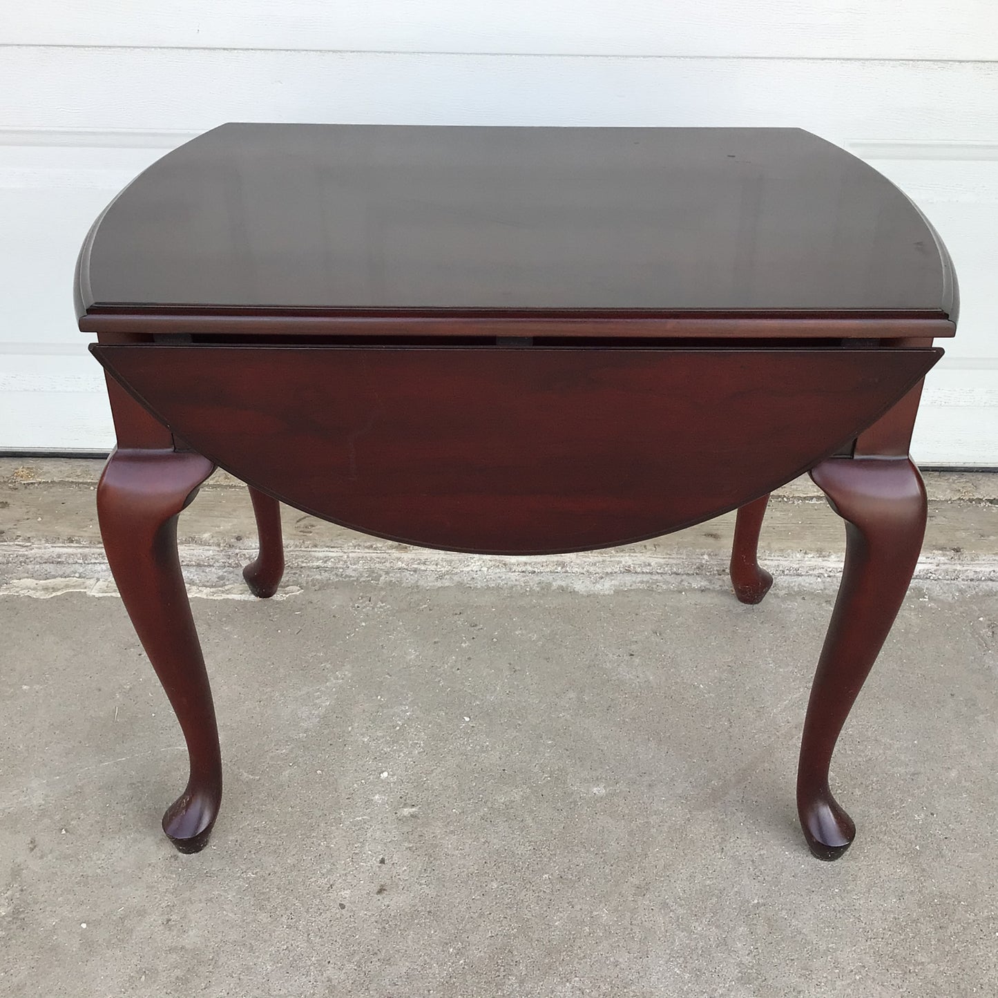 Winged End Table with Glass Top