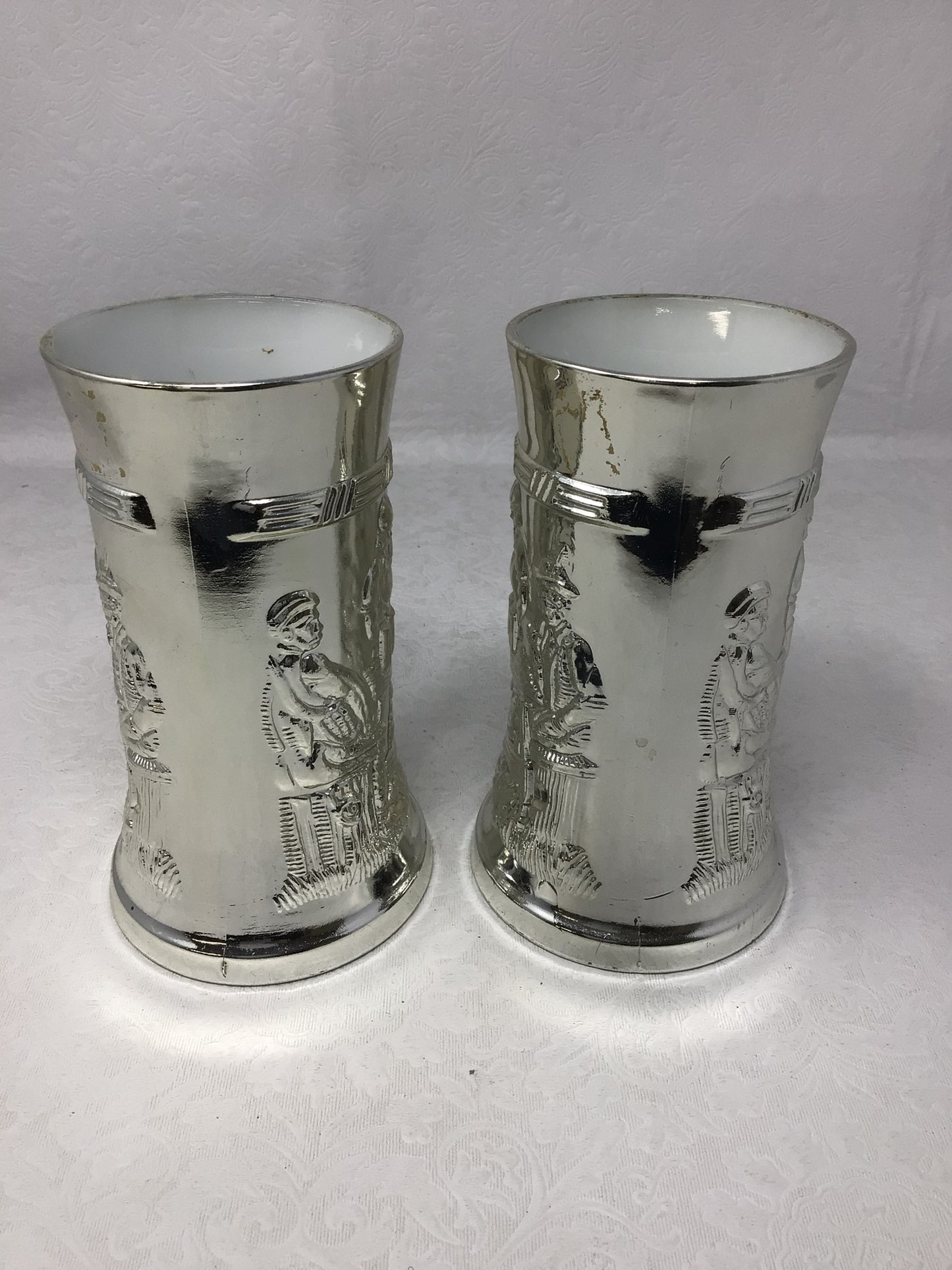 Set of 2 Vintage Indiana Tiara Bar Scene Mug