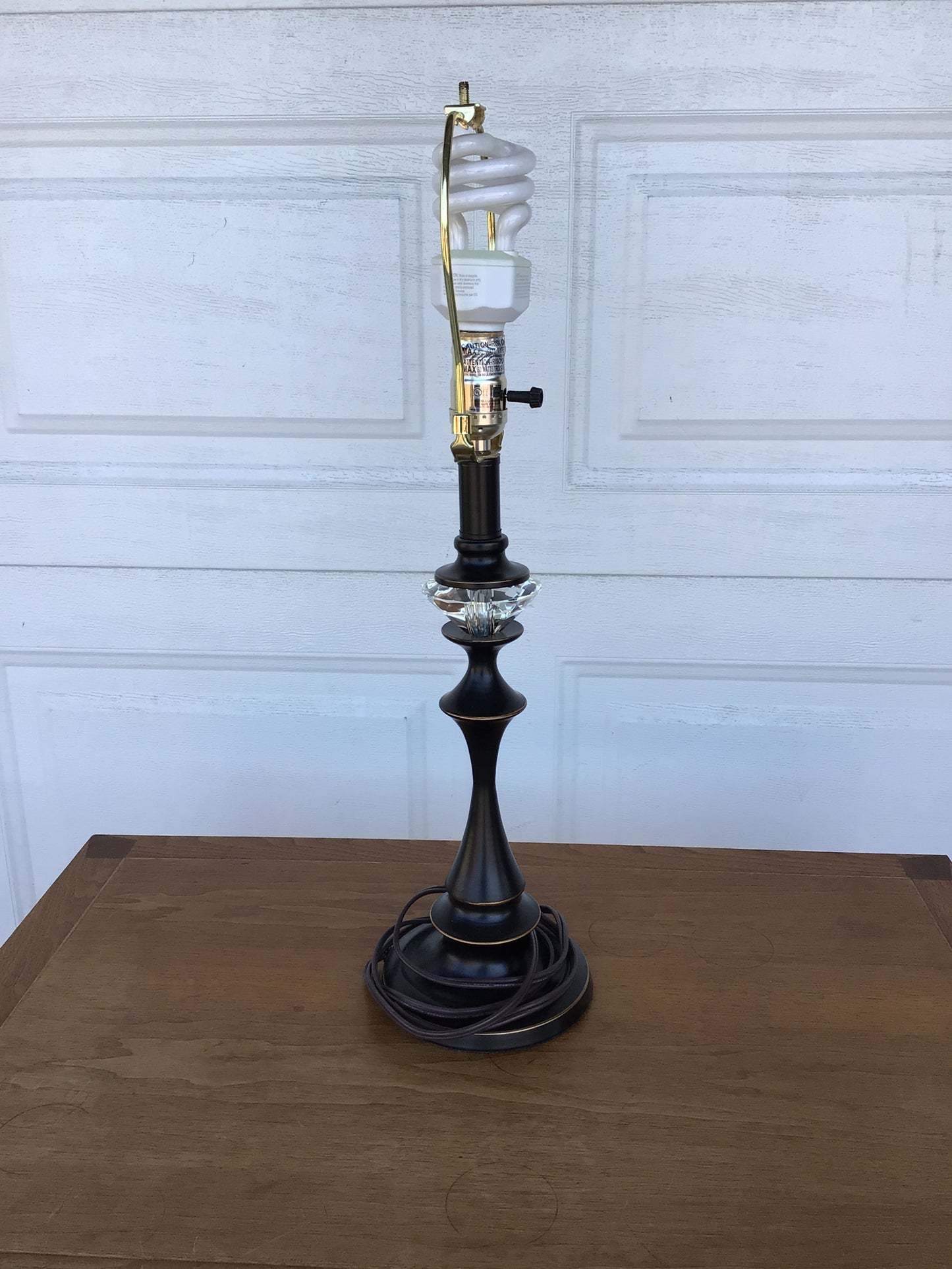 Black Metal Table Lamp