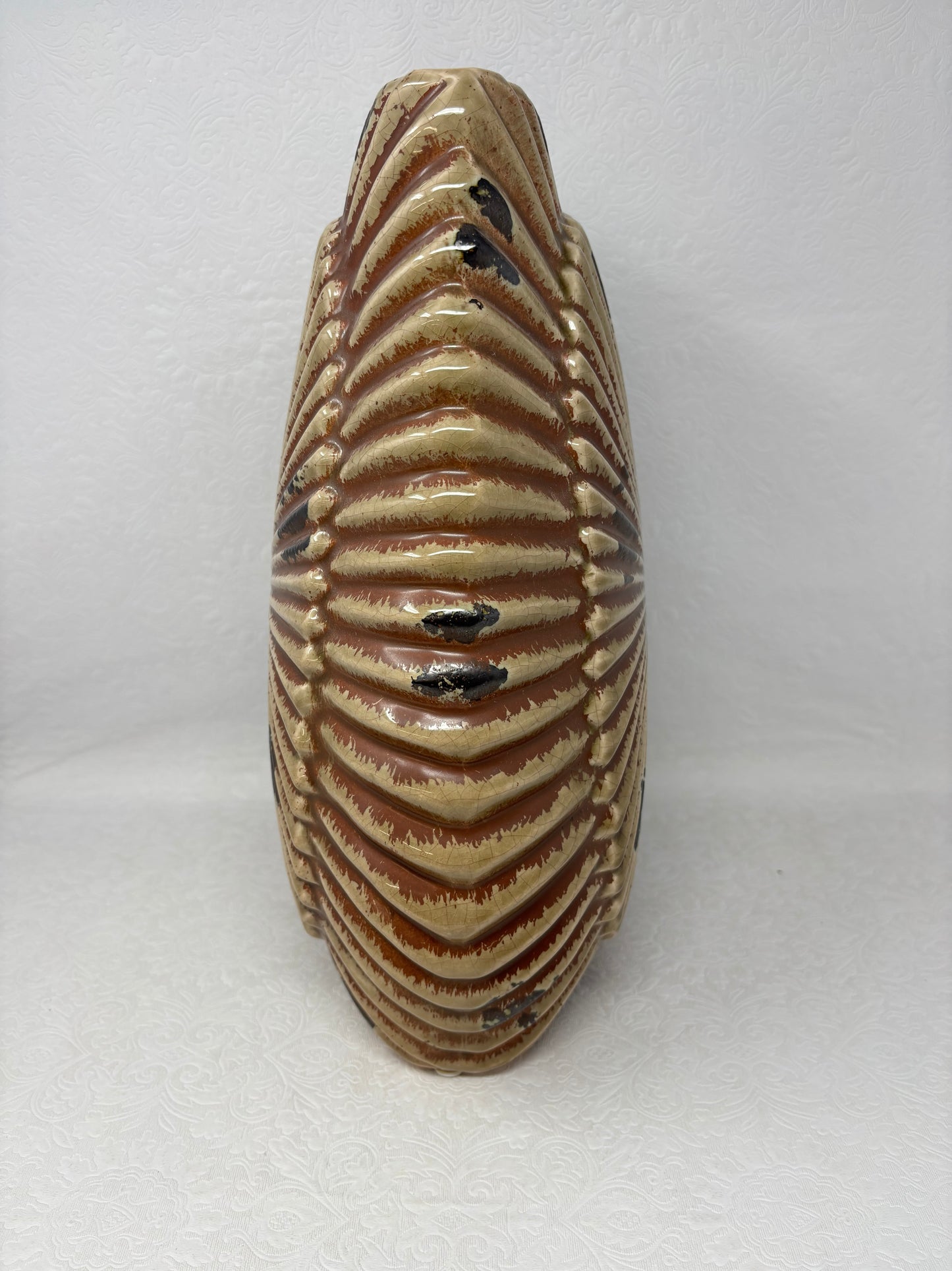 Ceramic Glazed Shell Vase