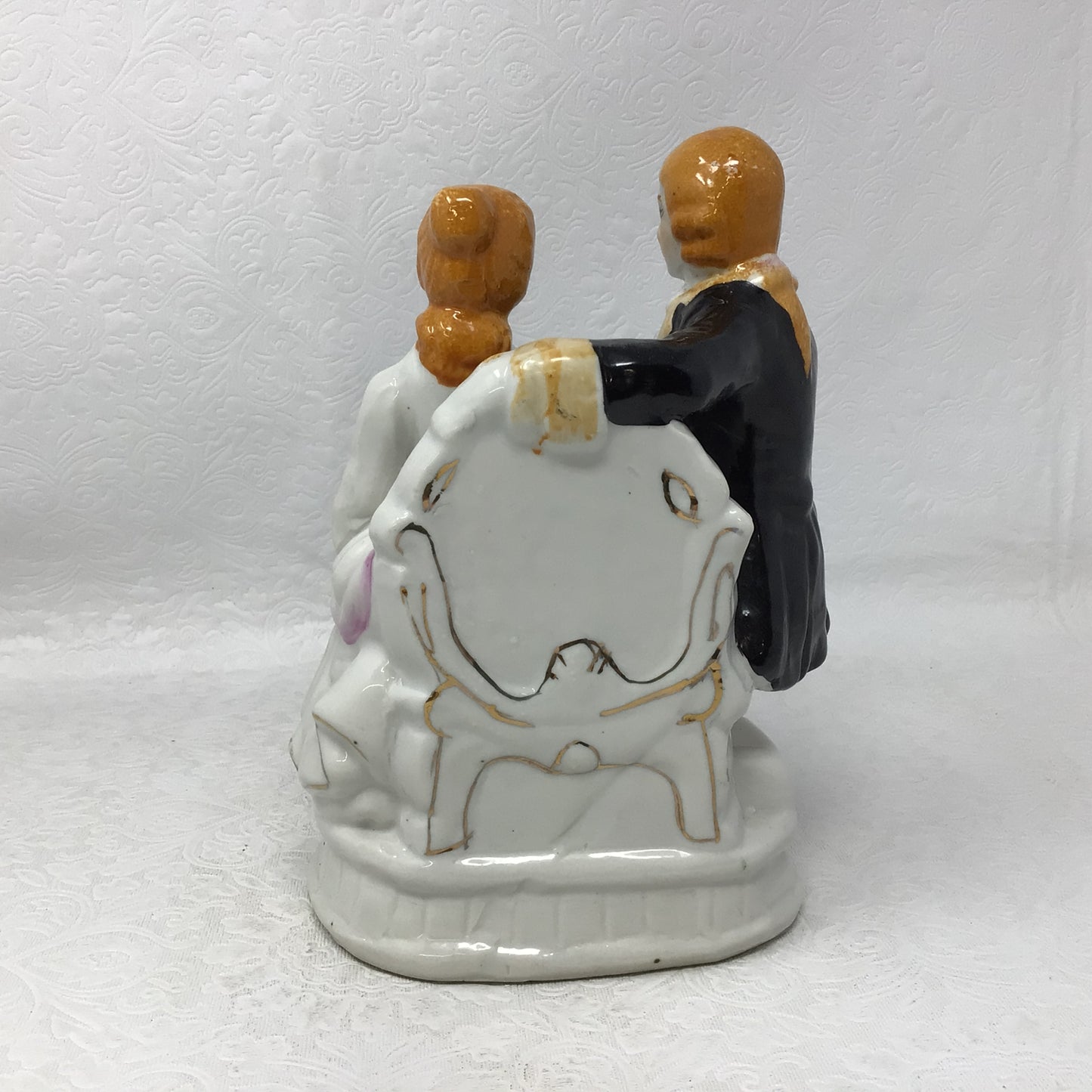 Colonial Young Man And Woman Porcelain Figure