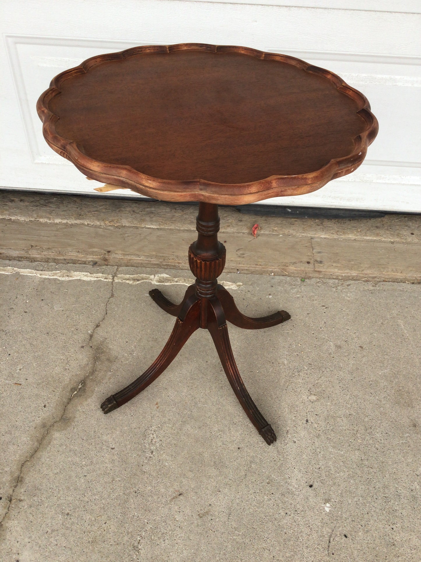 Antique Pie Crust Side Table (damaged under the top)