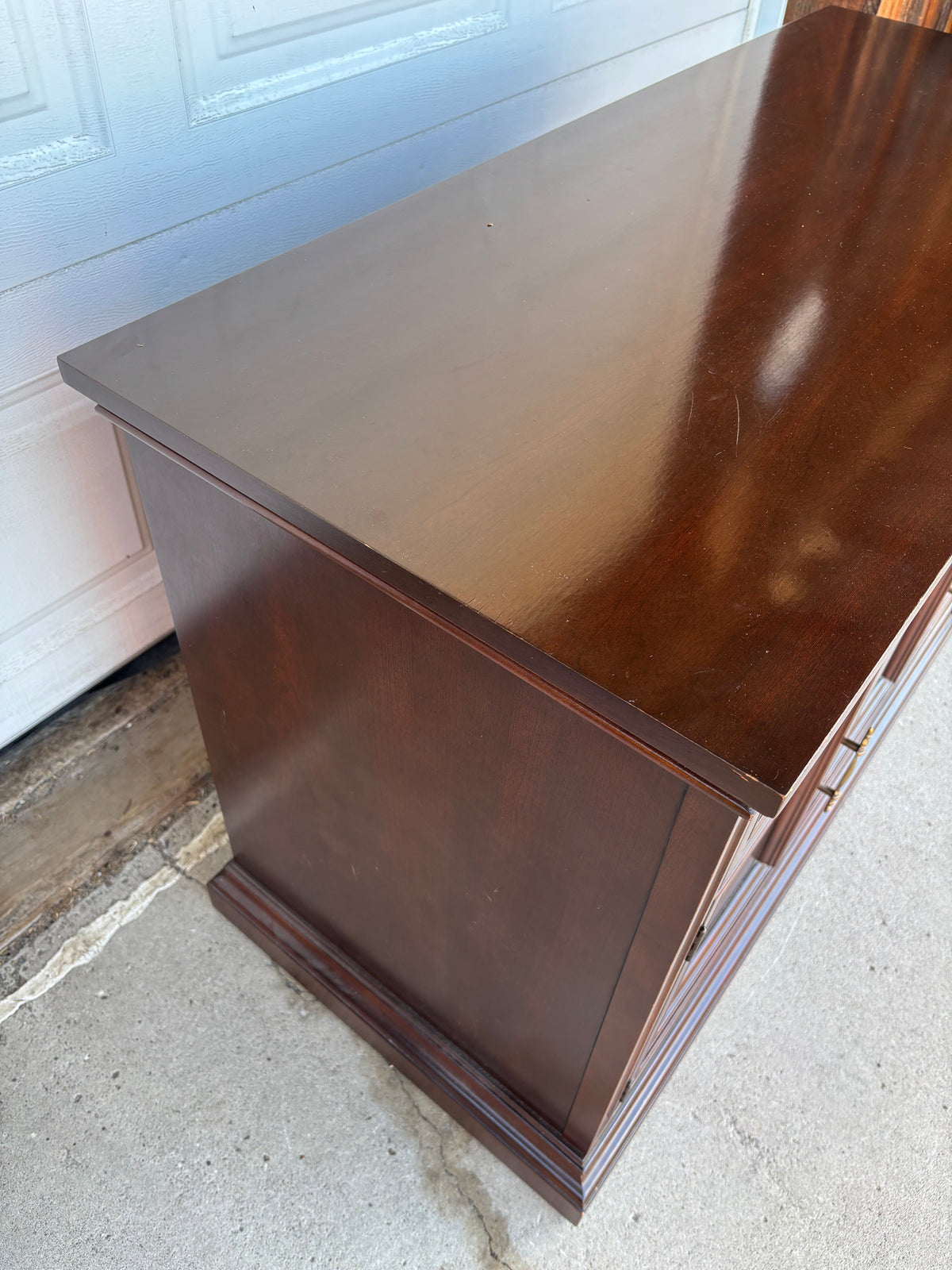 “Deilcraft Fine Furniture” Sideboard