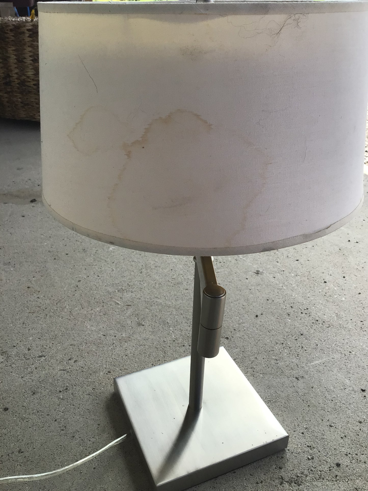 Contemporary Metal Table Lamp