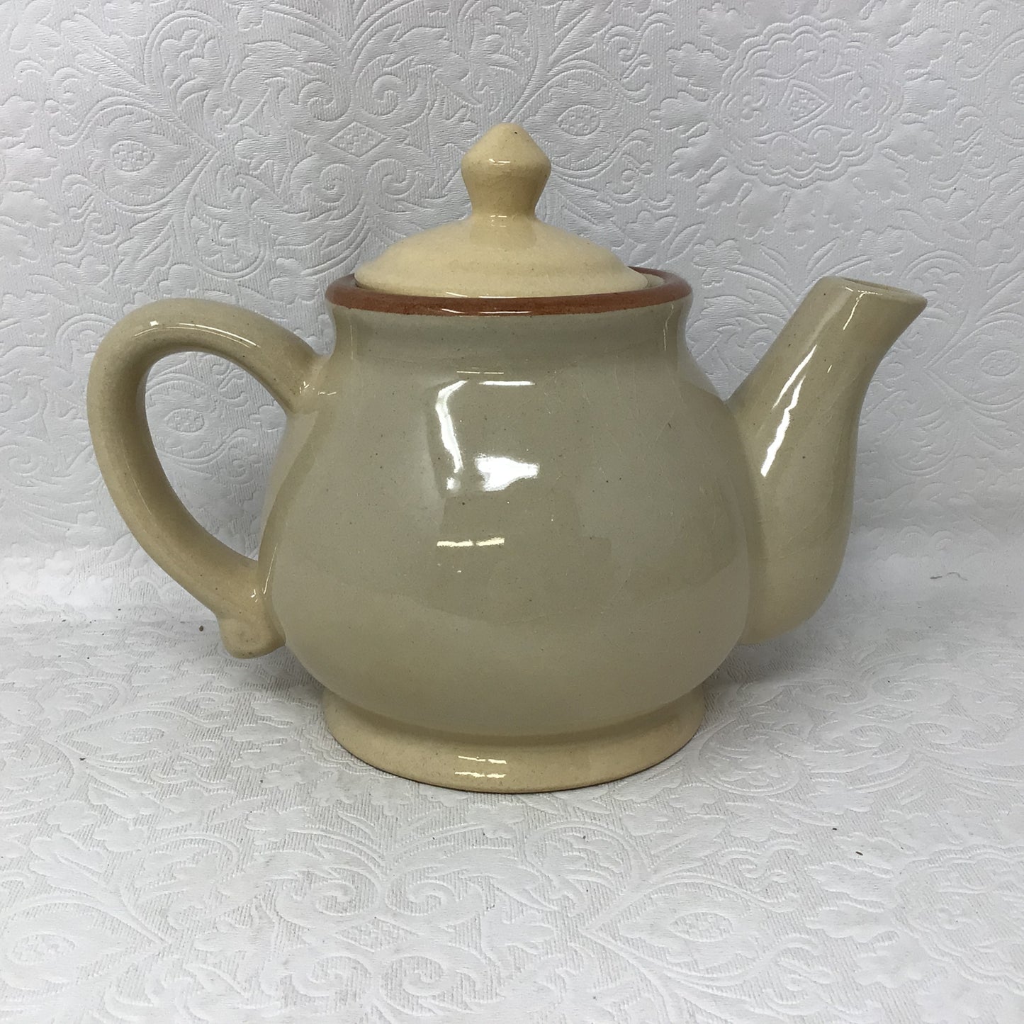 Small Beige Teapot And Cups With Wheat Design