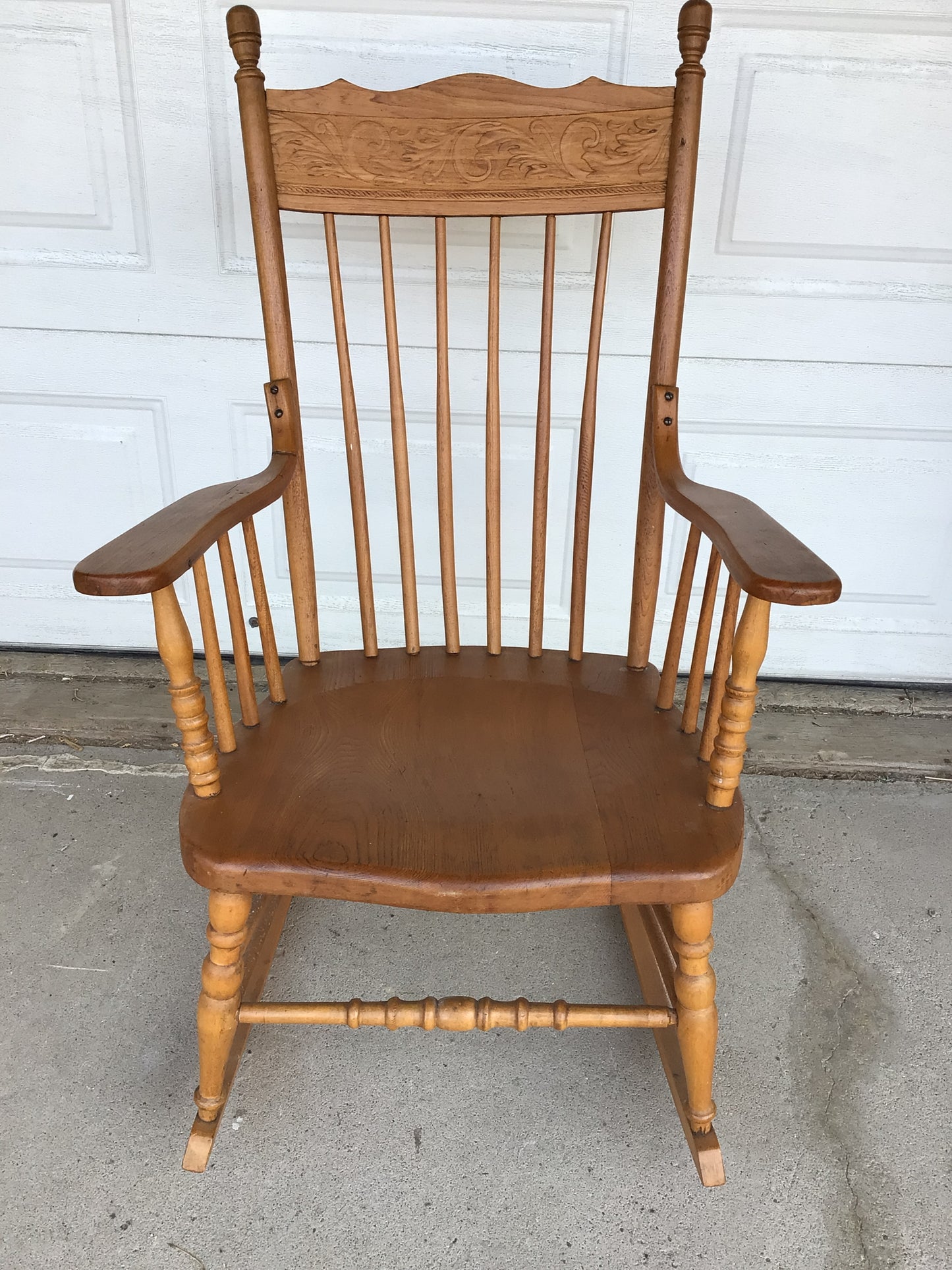 Wooden Rocking Chair