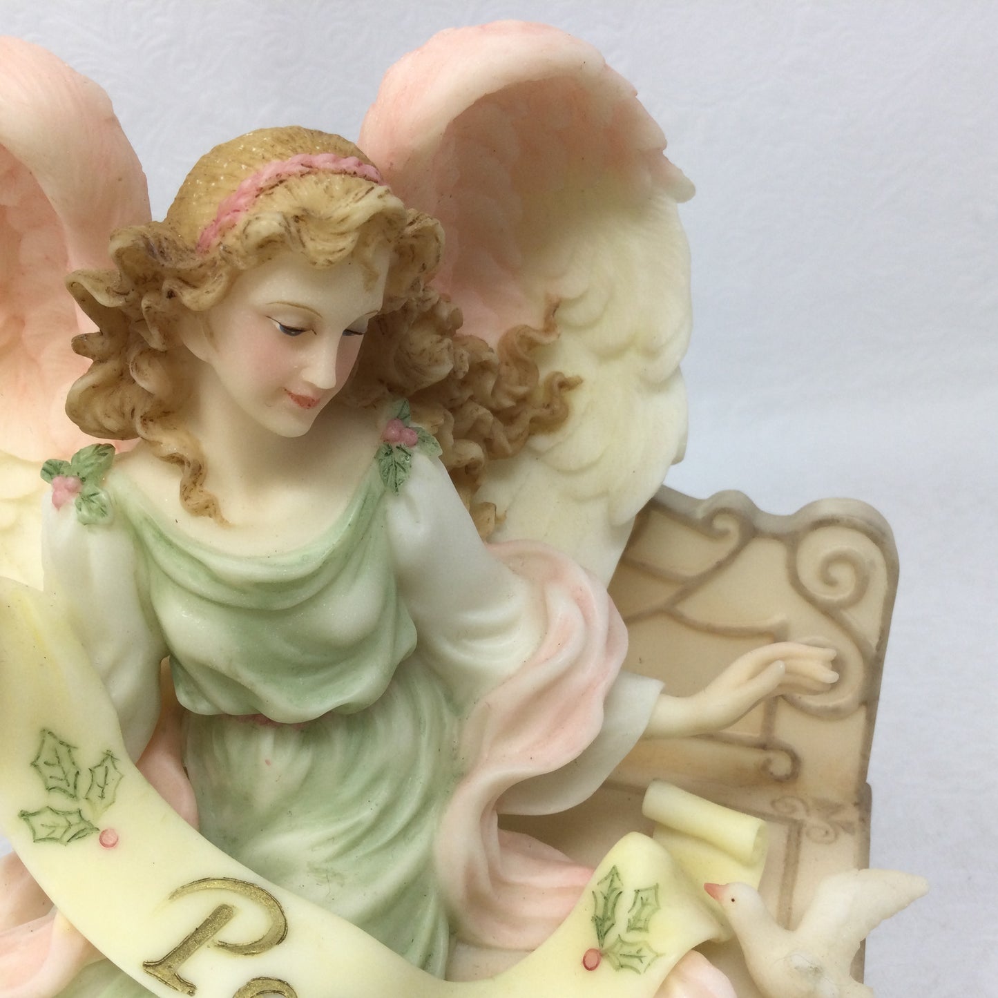 Seraphim Classics Joy “Gift from Heaven” Angel Figurine