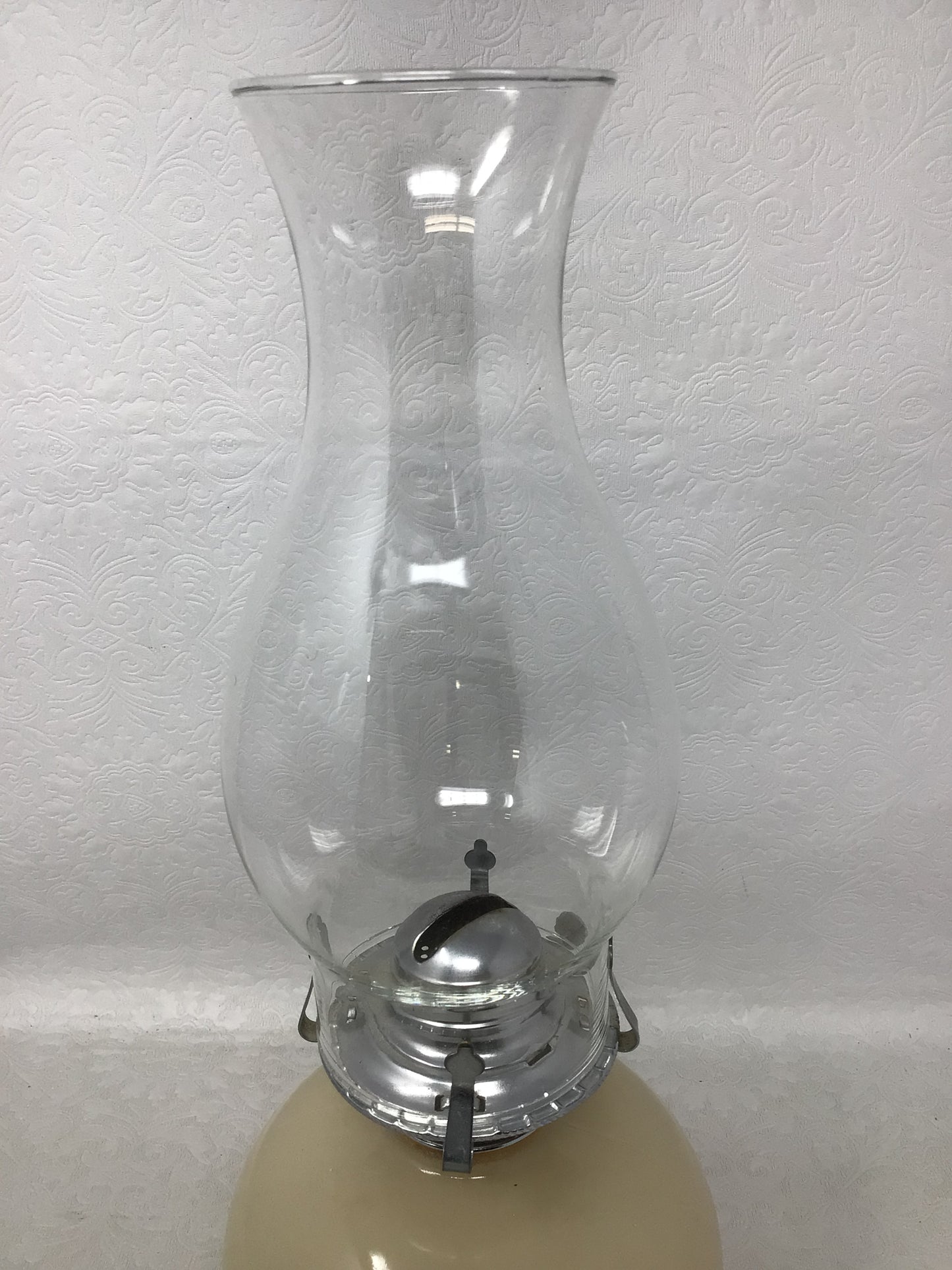 Vintage Victoria Rose Oil Lamp