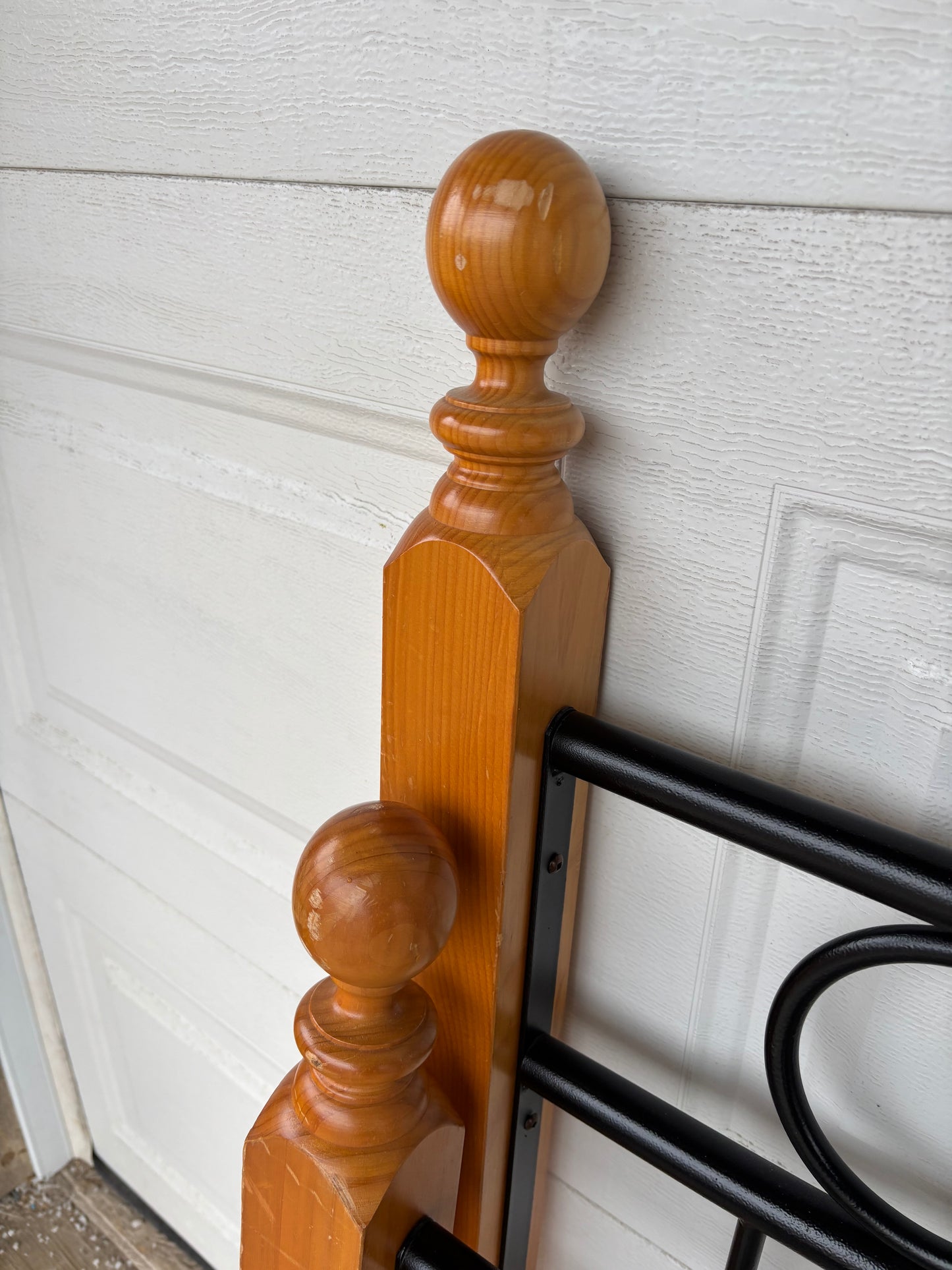 Queen Wood And Metal Headboard & Footboard
