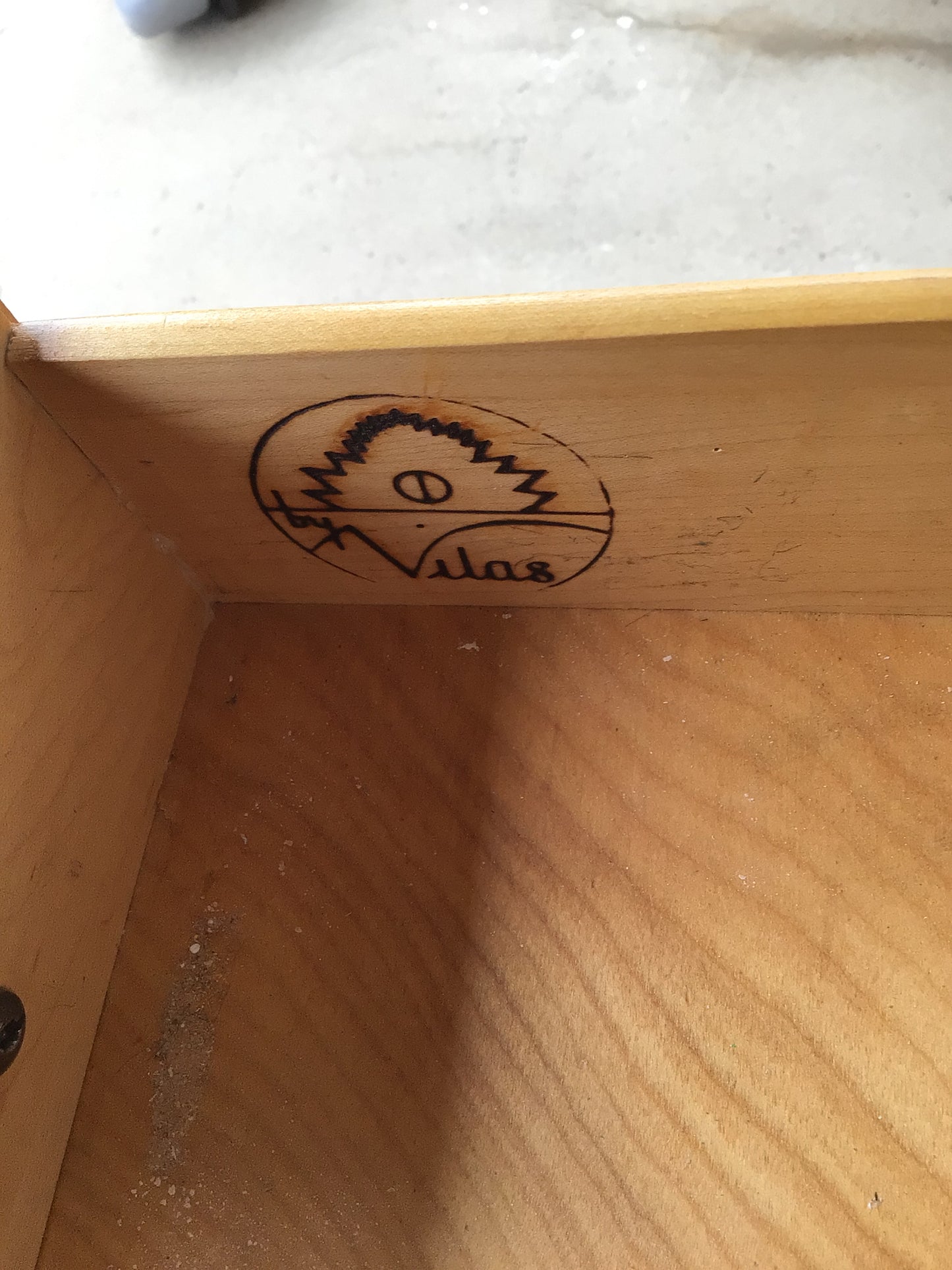 Vilas Desk with 7 Drawers