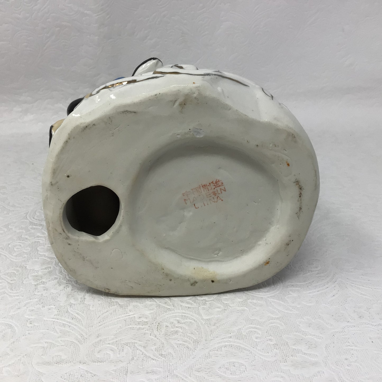 Colonial Young Man And Woman Porcelain Figure
