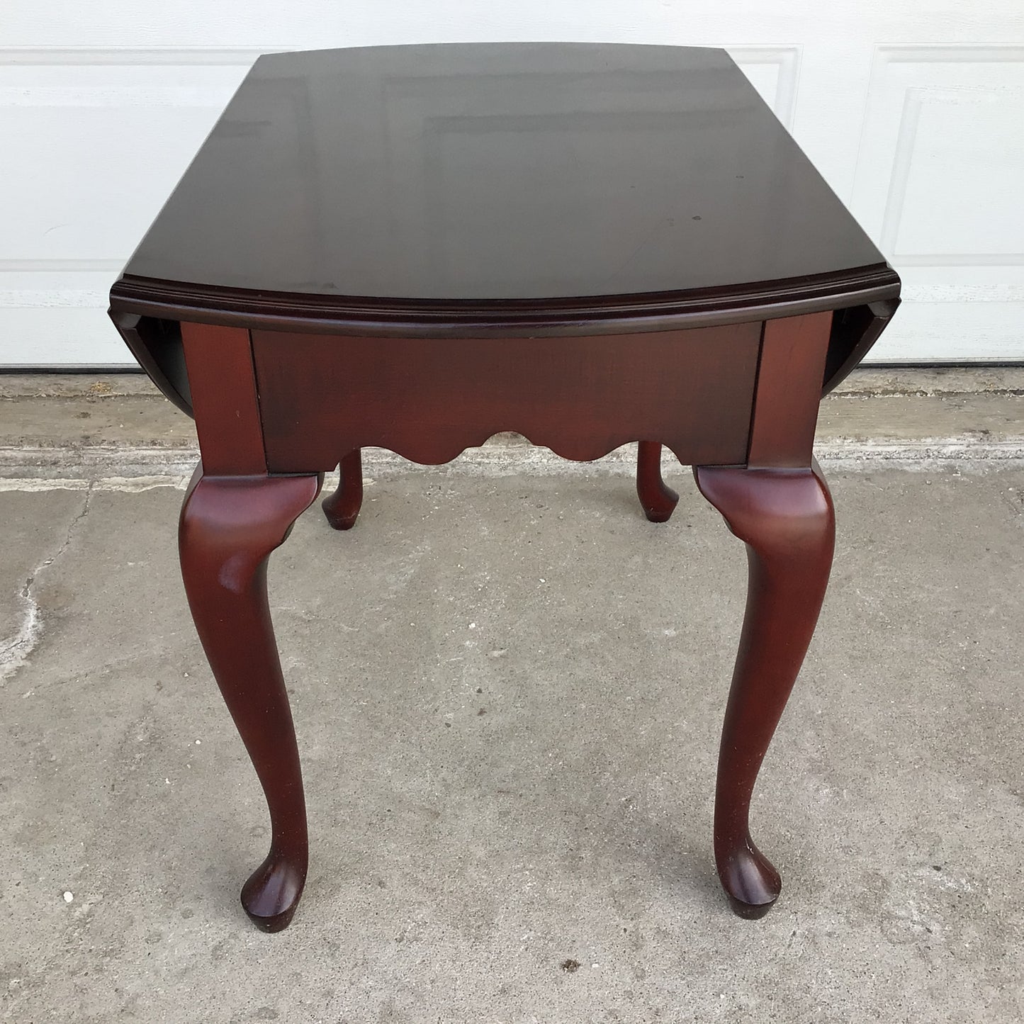 Winged End Table with Glass Top