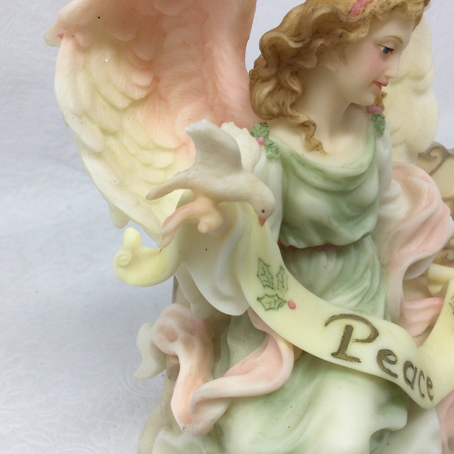 Seraphim Classics Joy “Gift from Heaven” Angel Figurine