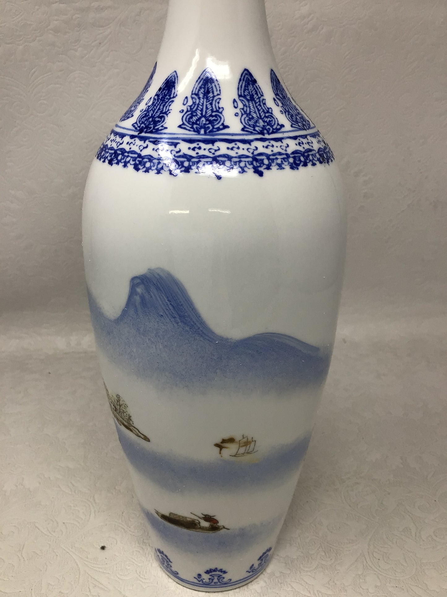 Jingdezhen Chinese Eggshell Porcelain Vase