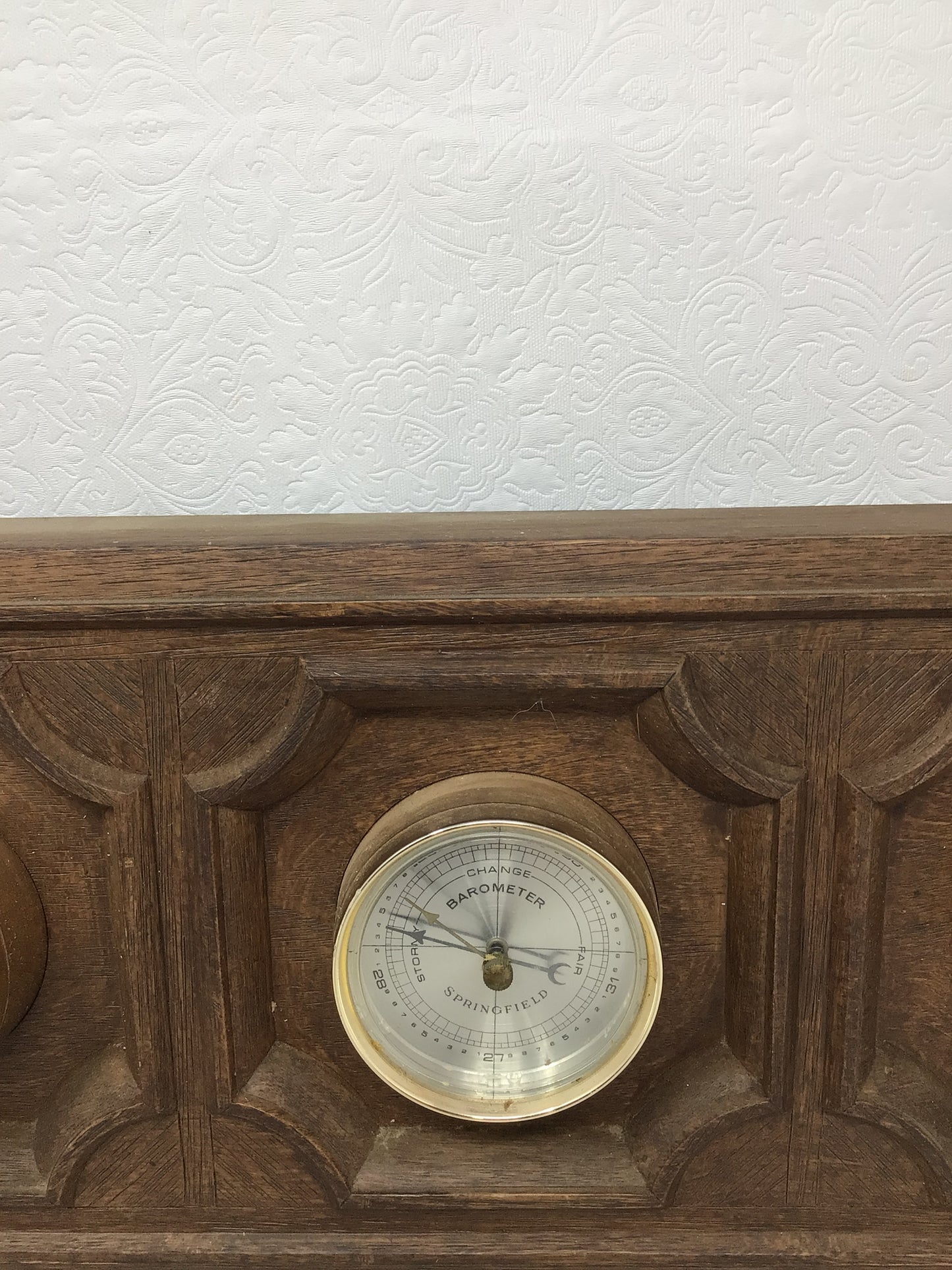 Thermometer, Barometer, and Humidity Gauge