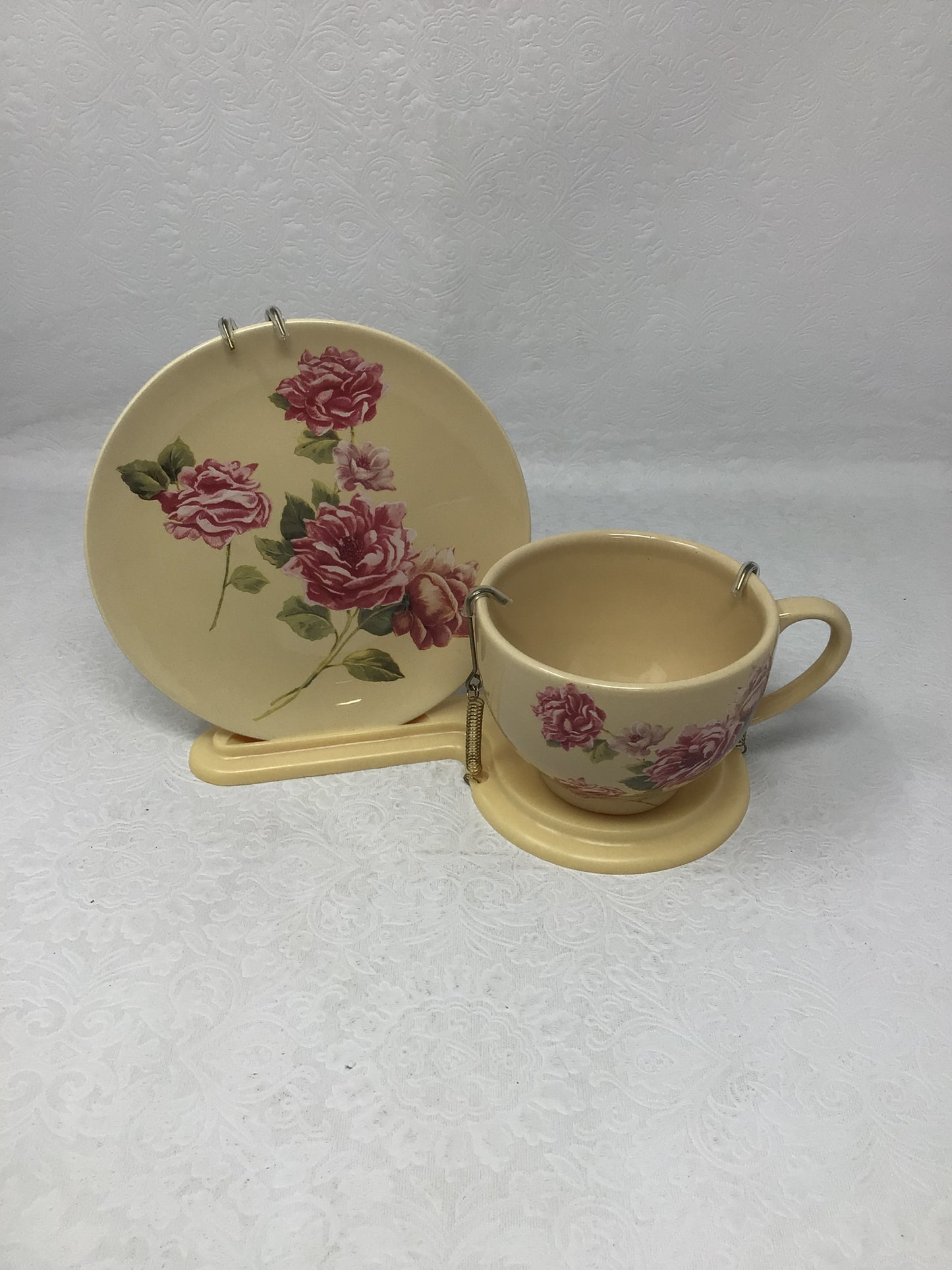 Teleflora Vintage Teacup and Saucer Set