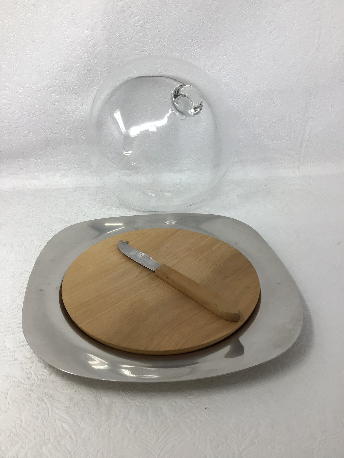 Chrome & Wooden Cheese Dome Set