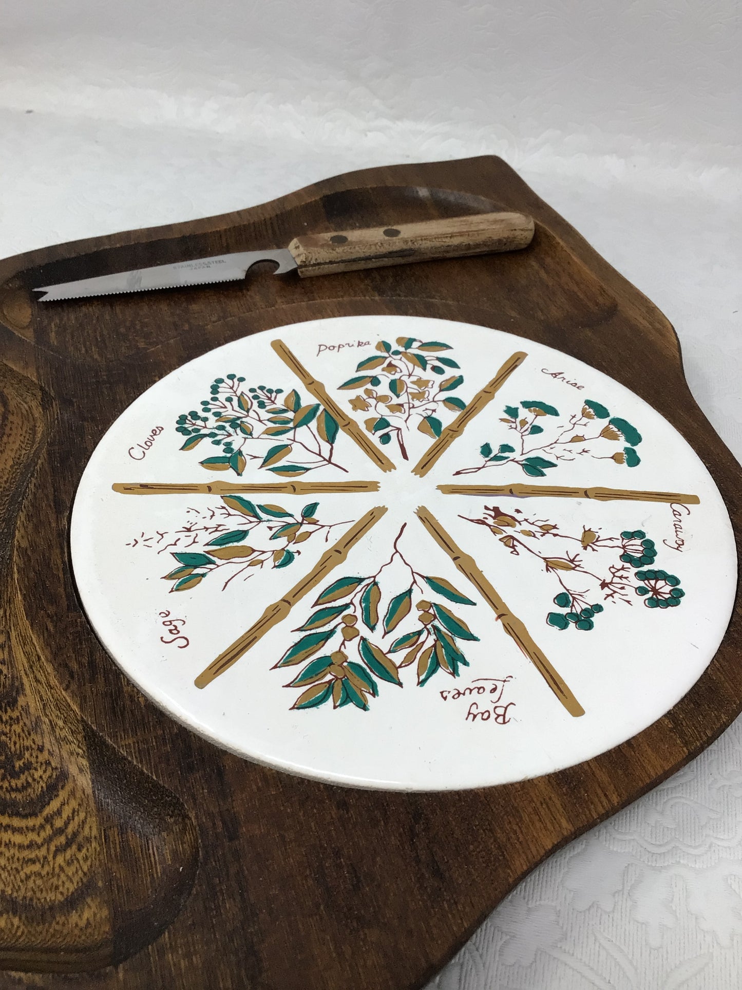 Wooden Leaf Cheese Board with Tile