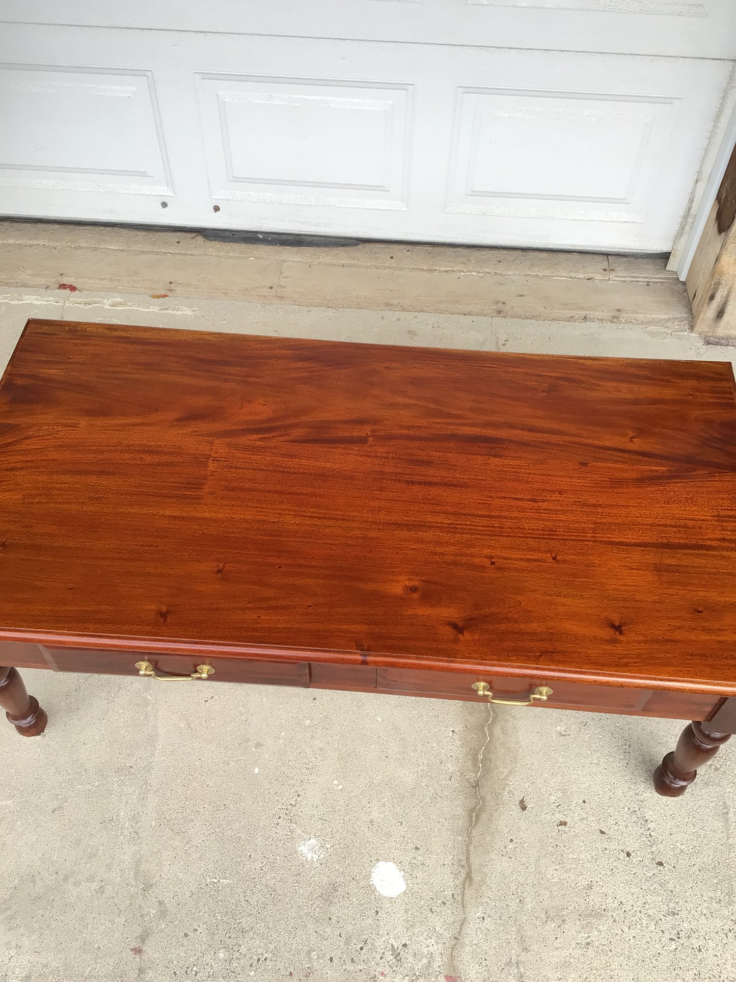 Colonial Style Mahogany Coffee Table