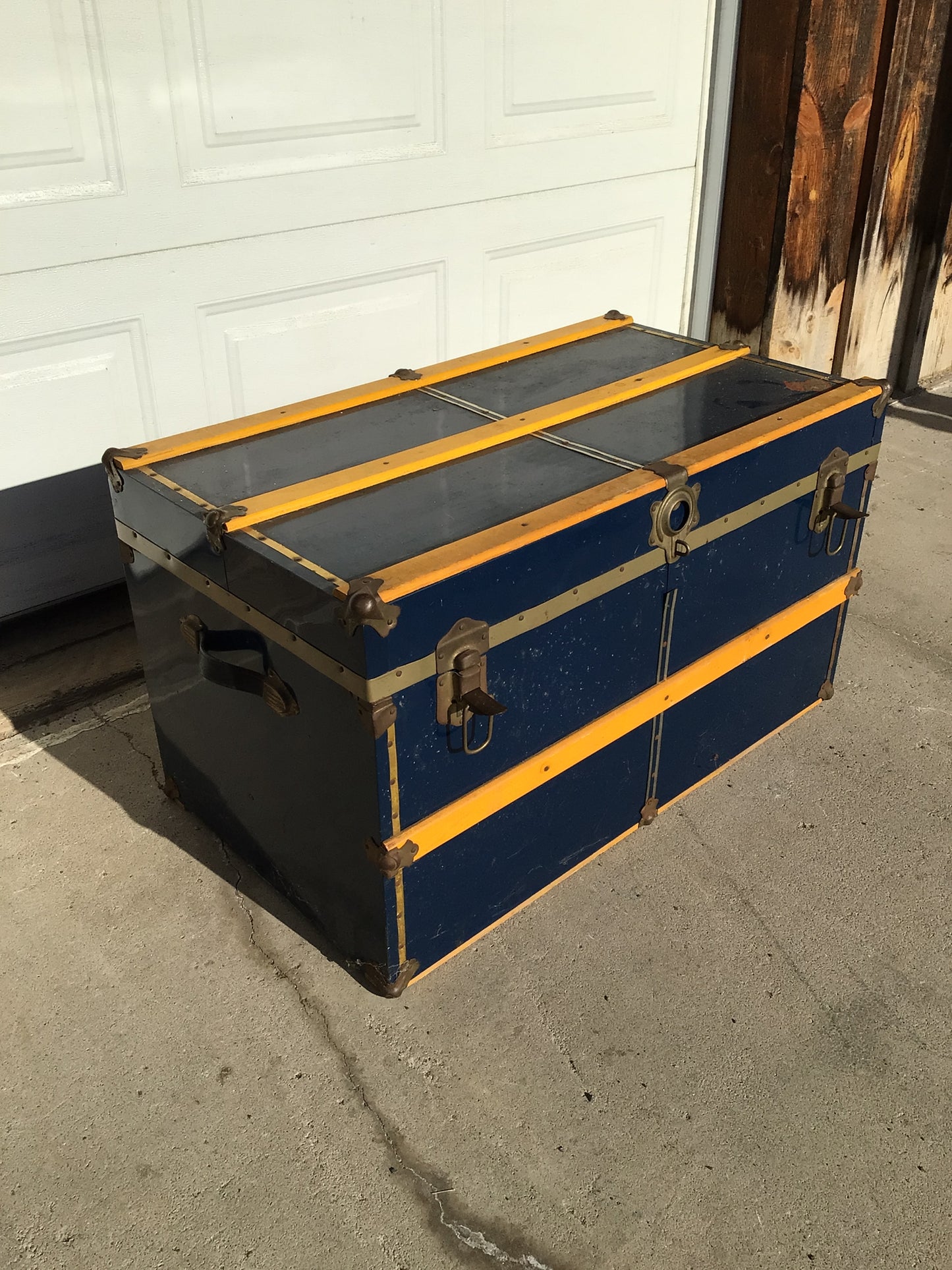 Vintage Union Trunk & Luggage Co. Blue Chest