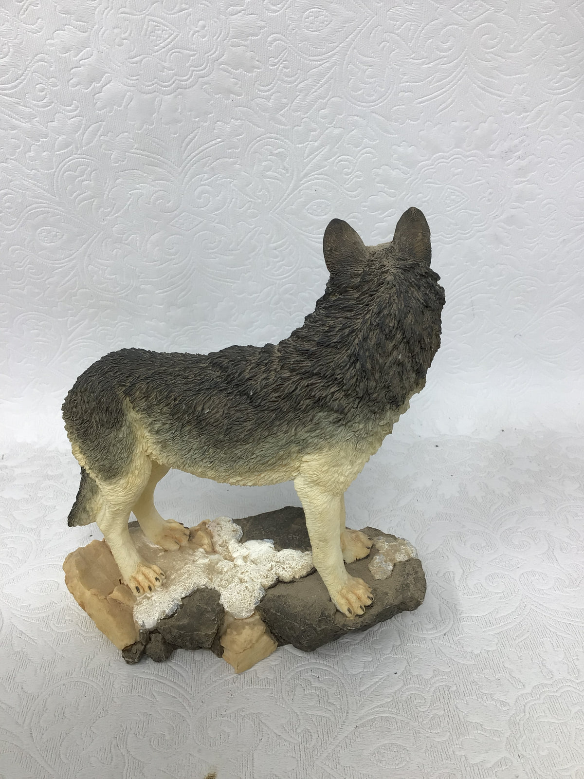 Wolf Figurine