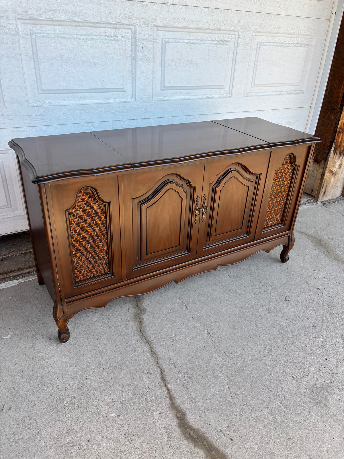 Vintage Wooden Electrohome Stereo Cabinet