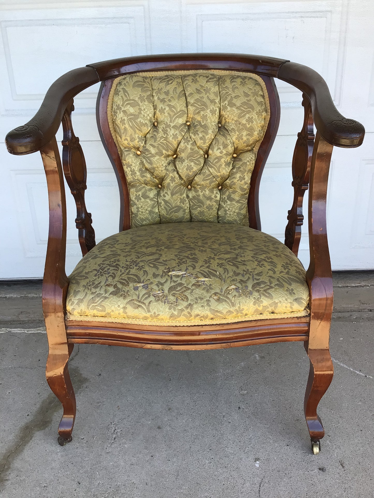 Antique Tub Style Chair