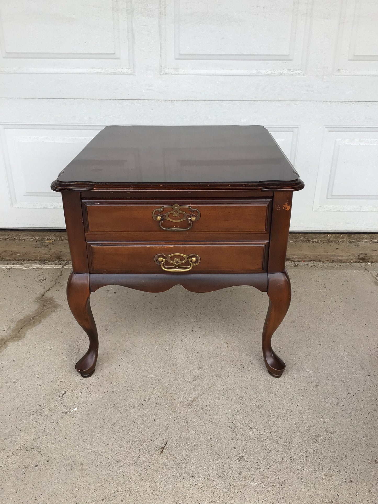 Kroehler Side Table