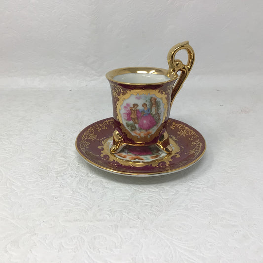 KPM Porcelain Head Handle Footed Teacup