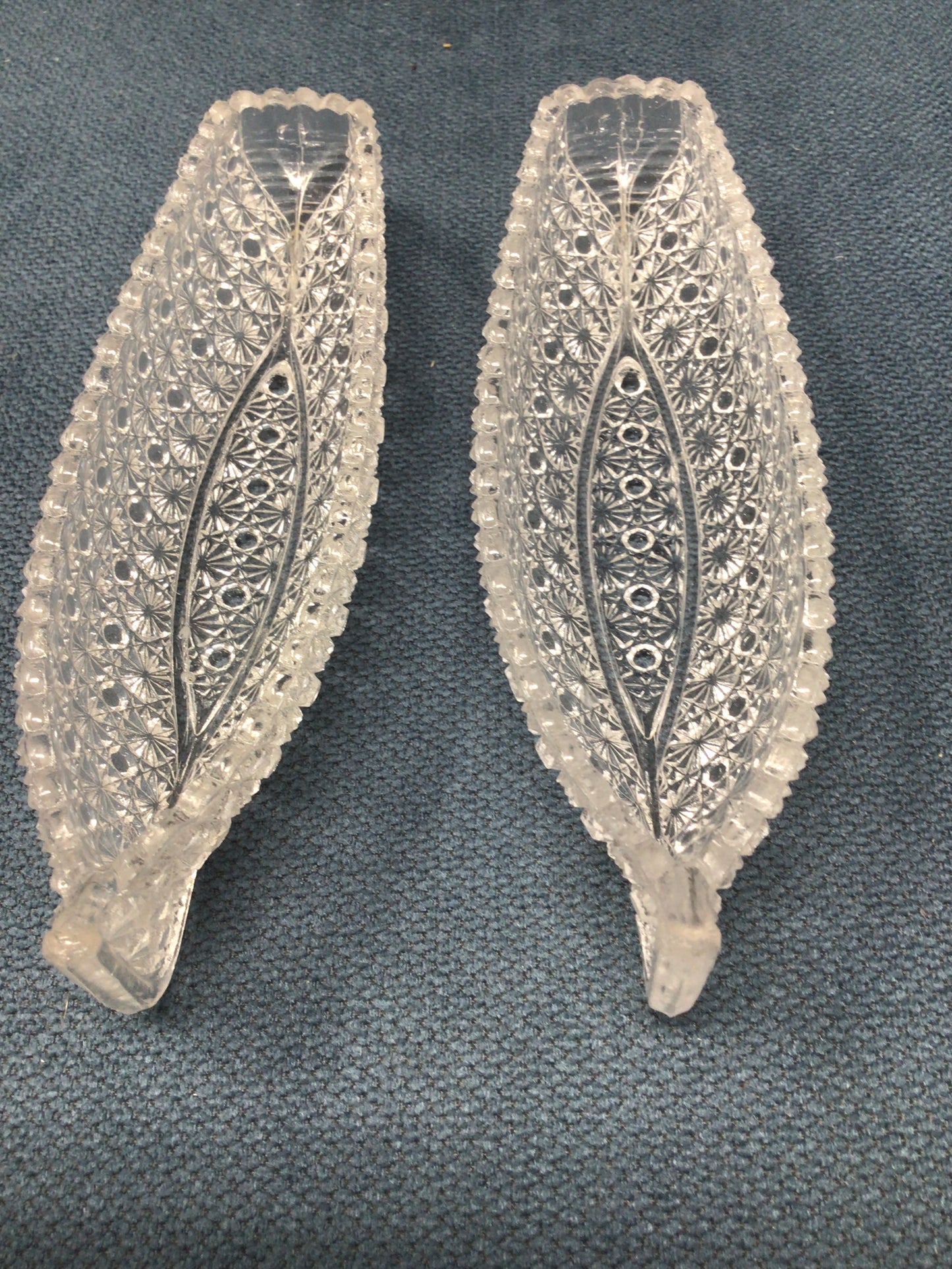 Set of 2 Pressed Glass Trays