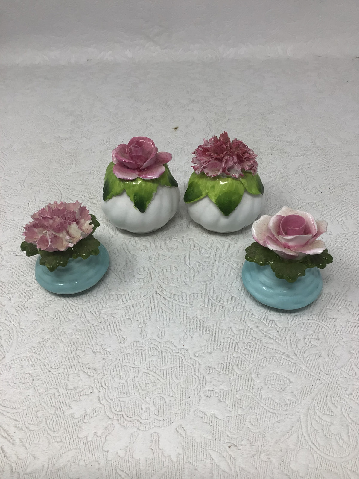 Set of 4 Floral Salt & Pepper Shakers
