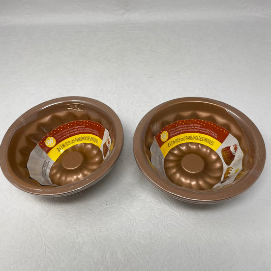 Wilton 4” Copper Mini Fluted Cake Pan Set, 2 piece