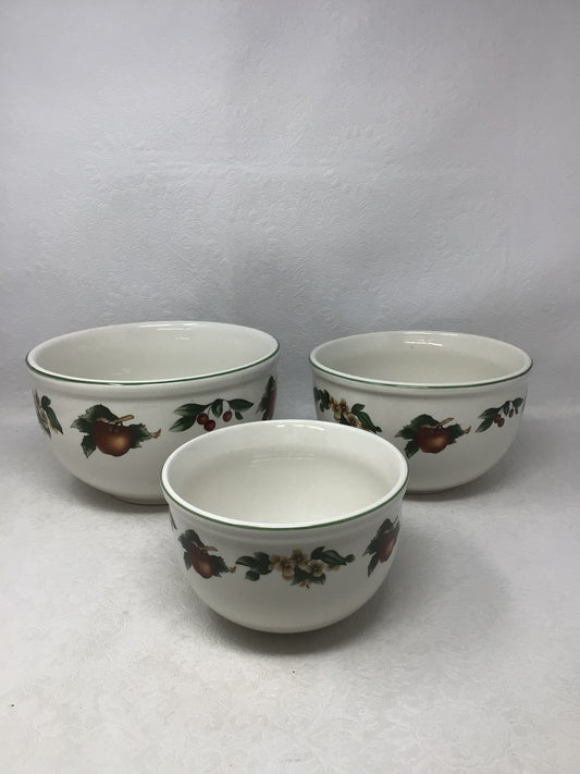 Set of 3 Vintage Cades Cove Mixing Bowls