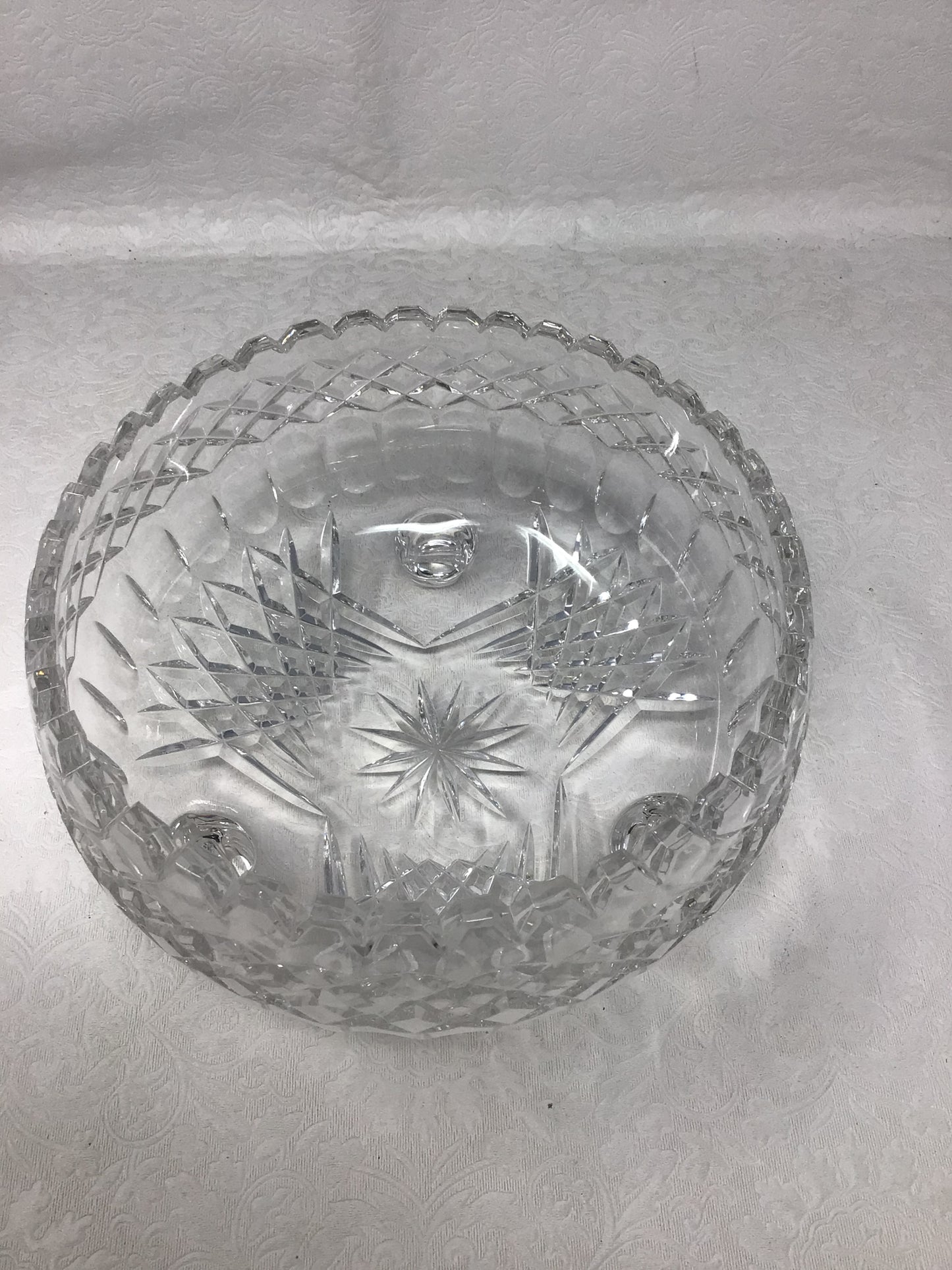 Tri-Foot, Diamond-Cut Crystal Bowl