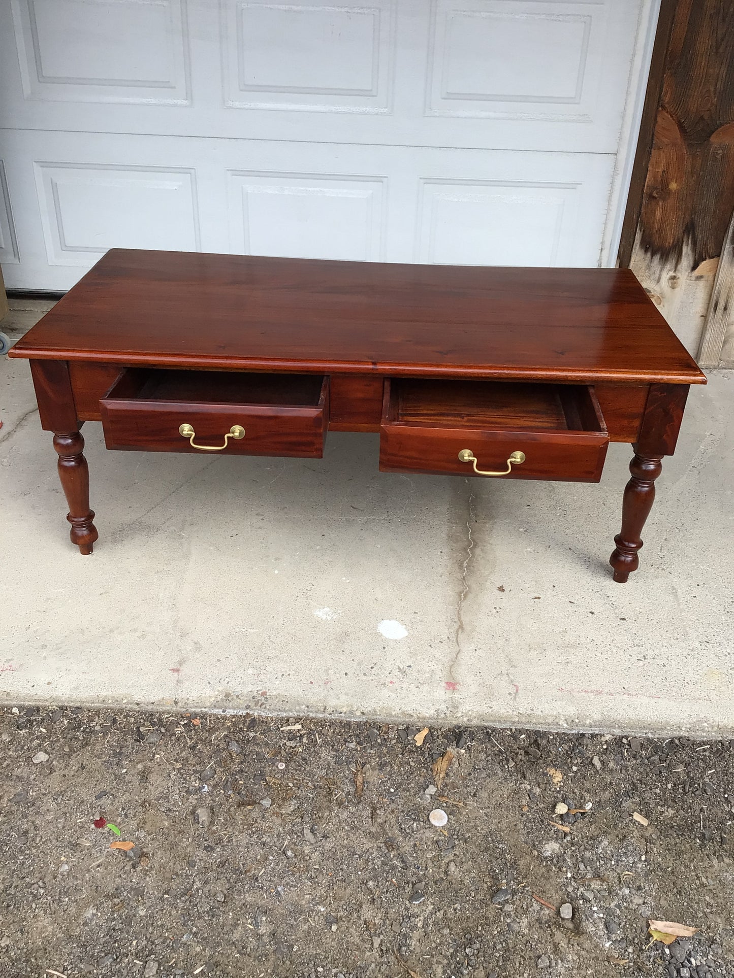 Colonial Style Mahogany Coffee Table