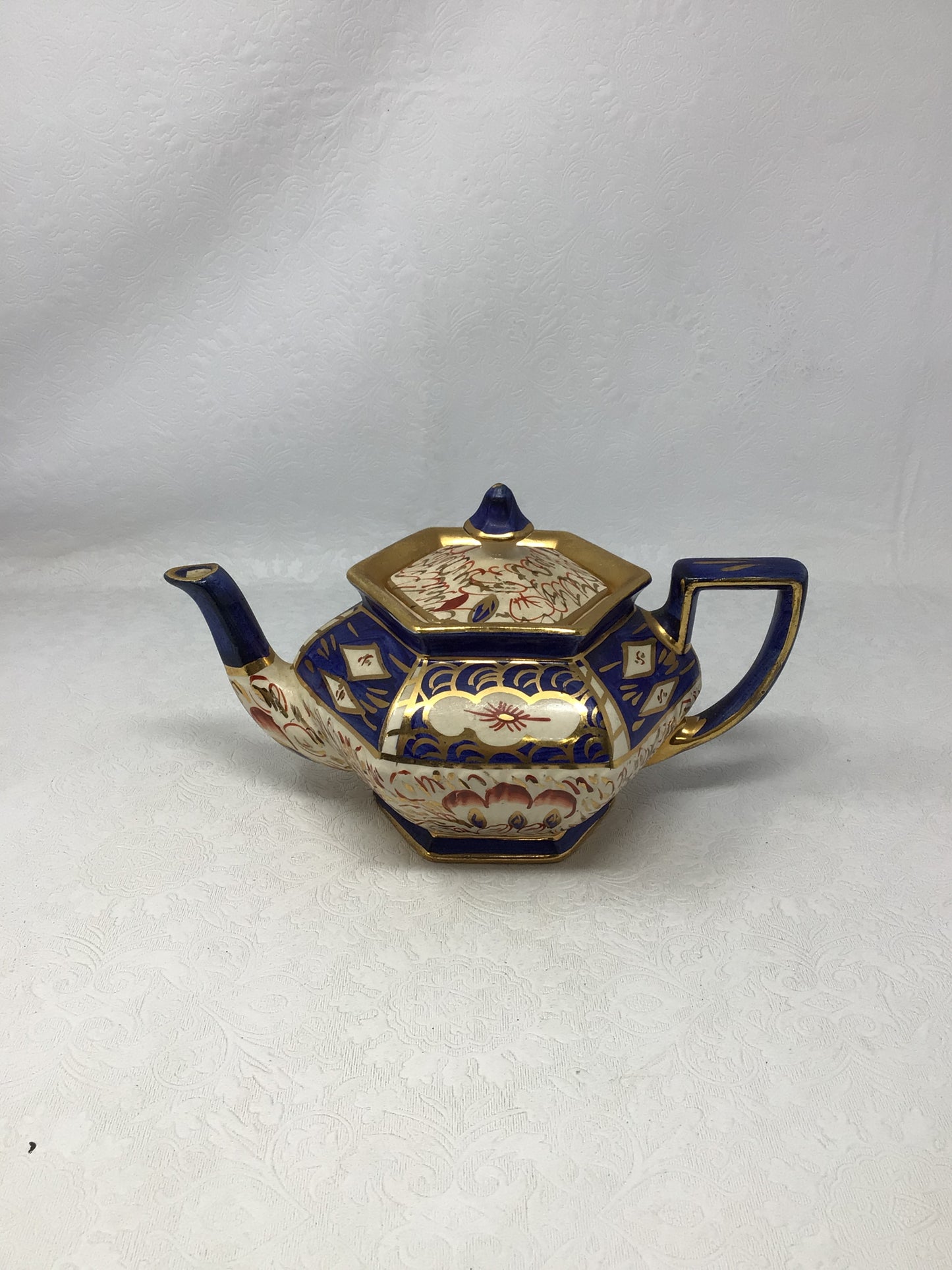Vintage Arthur Wood & Sons Teapot