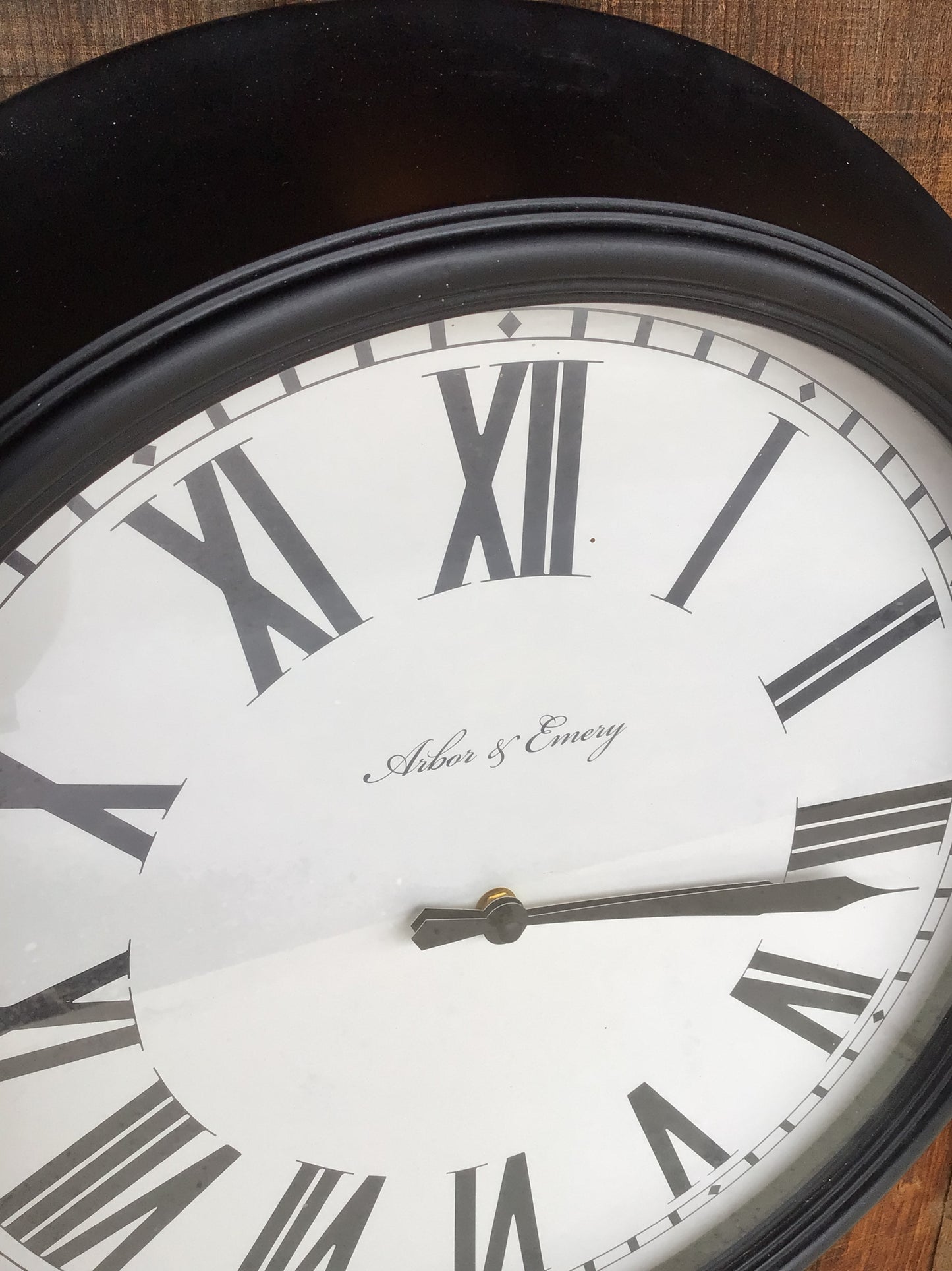 Arbor & Emery Battery-operated Clock