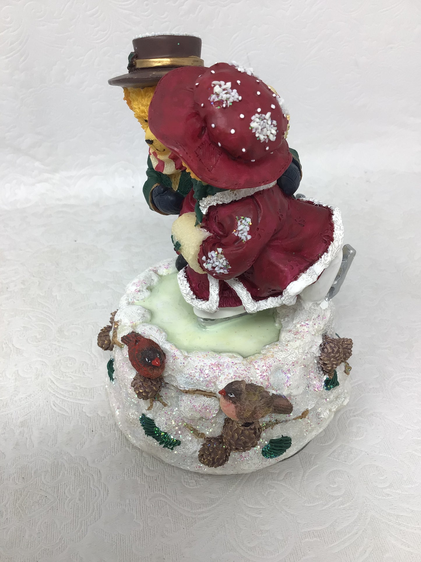 1999 Avon Loveable Teddies Musical Figure