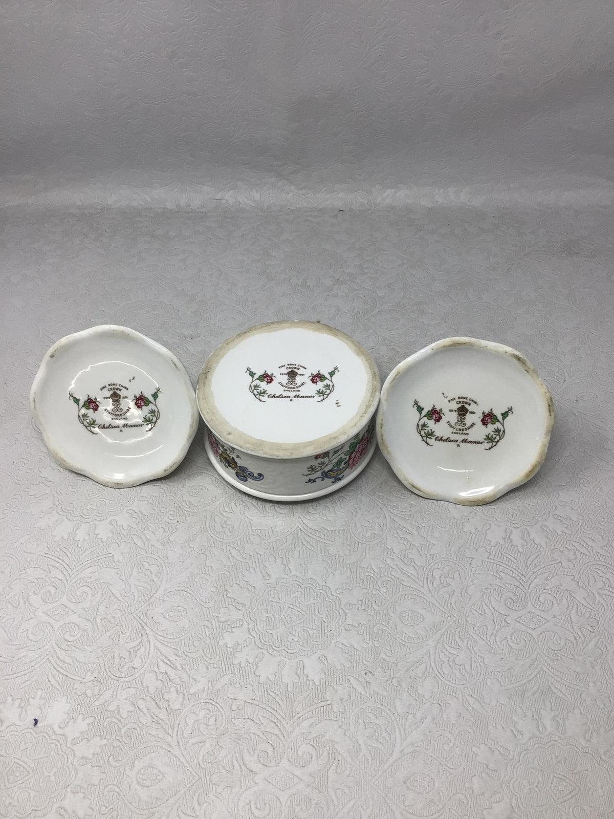 Chelsea Manor Trinket Box and 2 Candlestick Set
