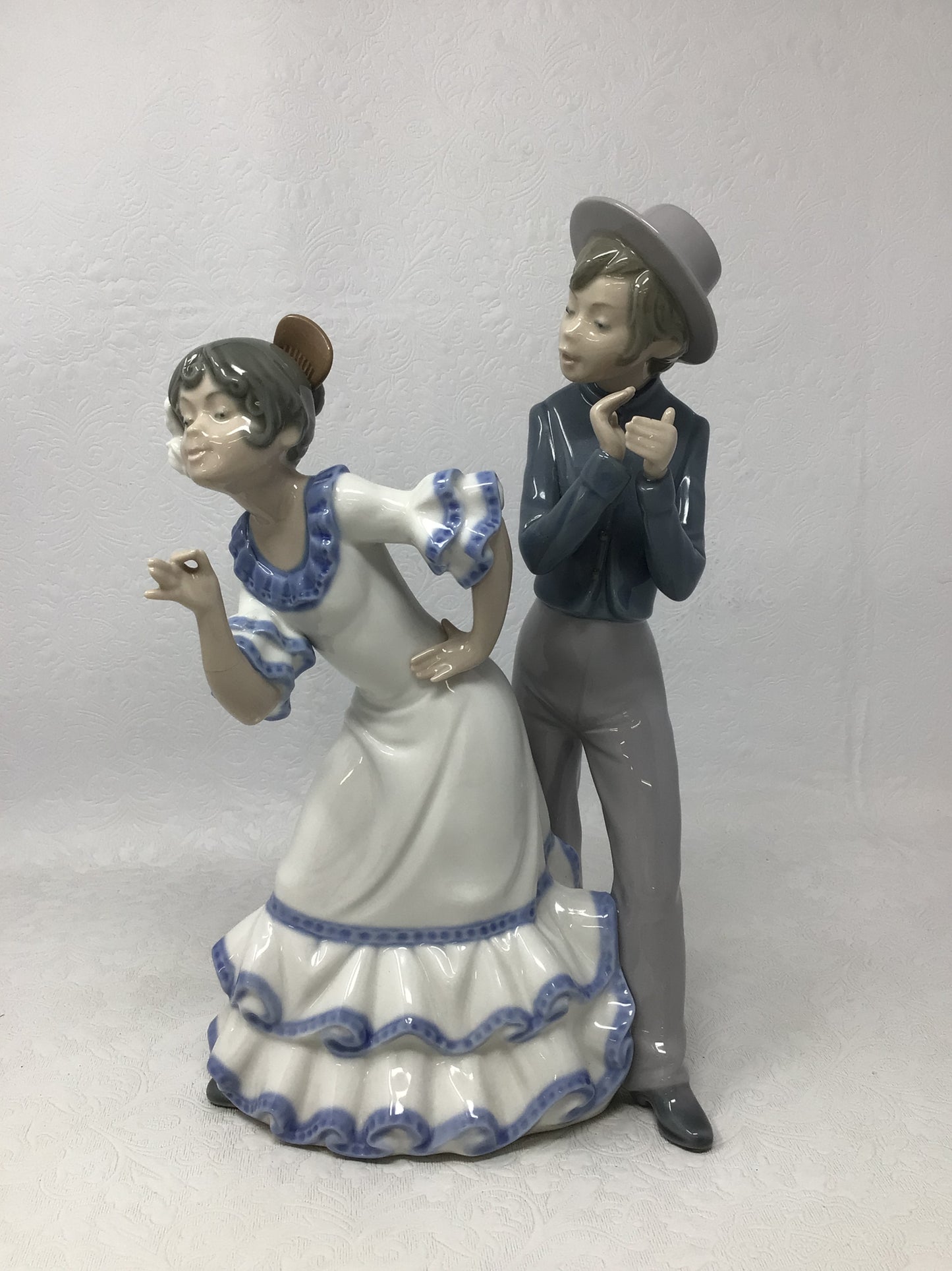 NAO by Lladro Flamenco Dancers Figurine